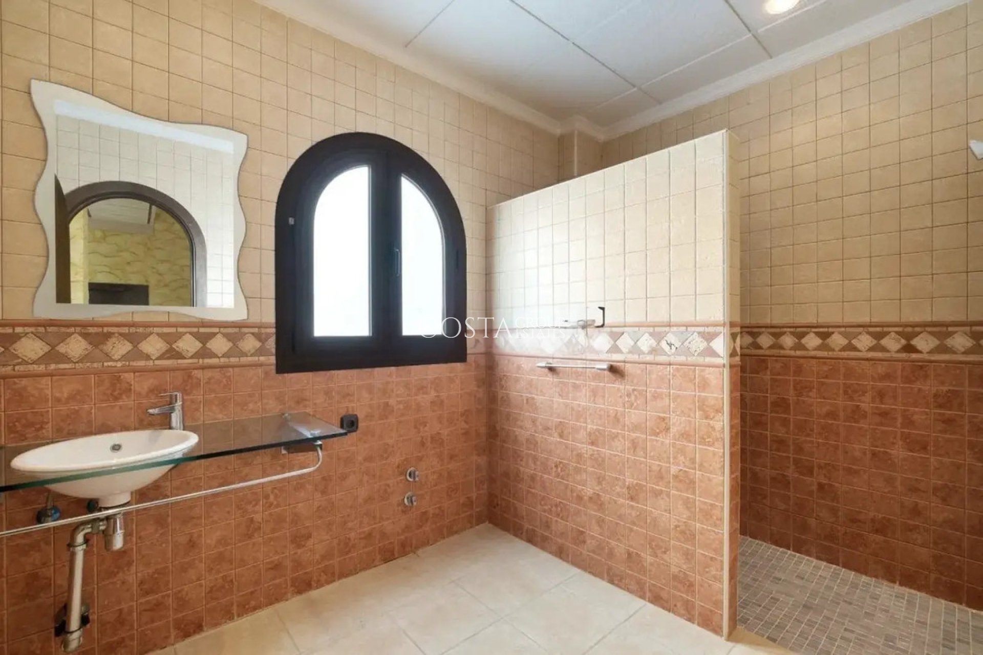 Revente - Villa -
Orihuela Costa - La Zenia