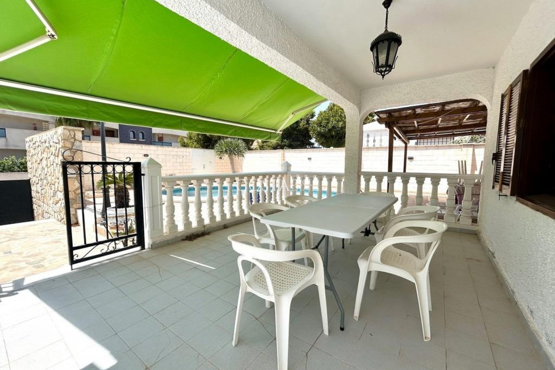 Revente - Villa -
Orihuela Costa - La Zenia