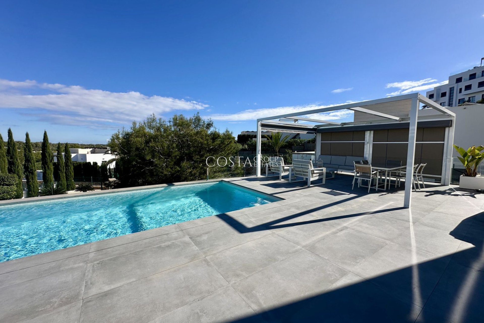 Revente - Villa -
Orihuela Costa - Las Colinas Golf