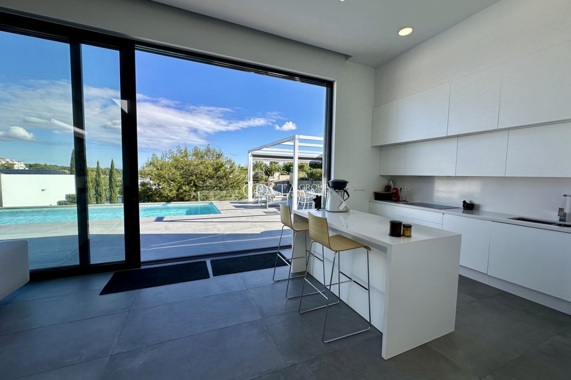 Revente - Villa -
Orihuela Costa - Las Colinas Golf