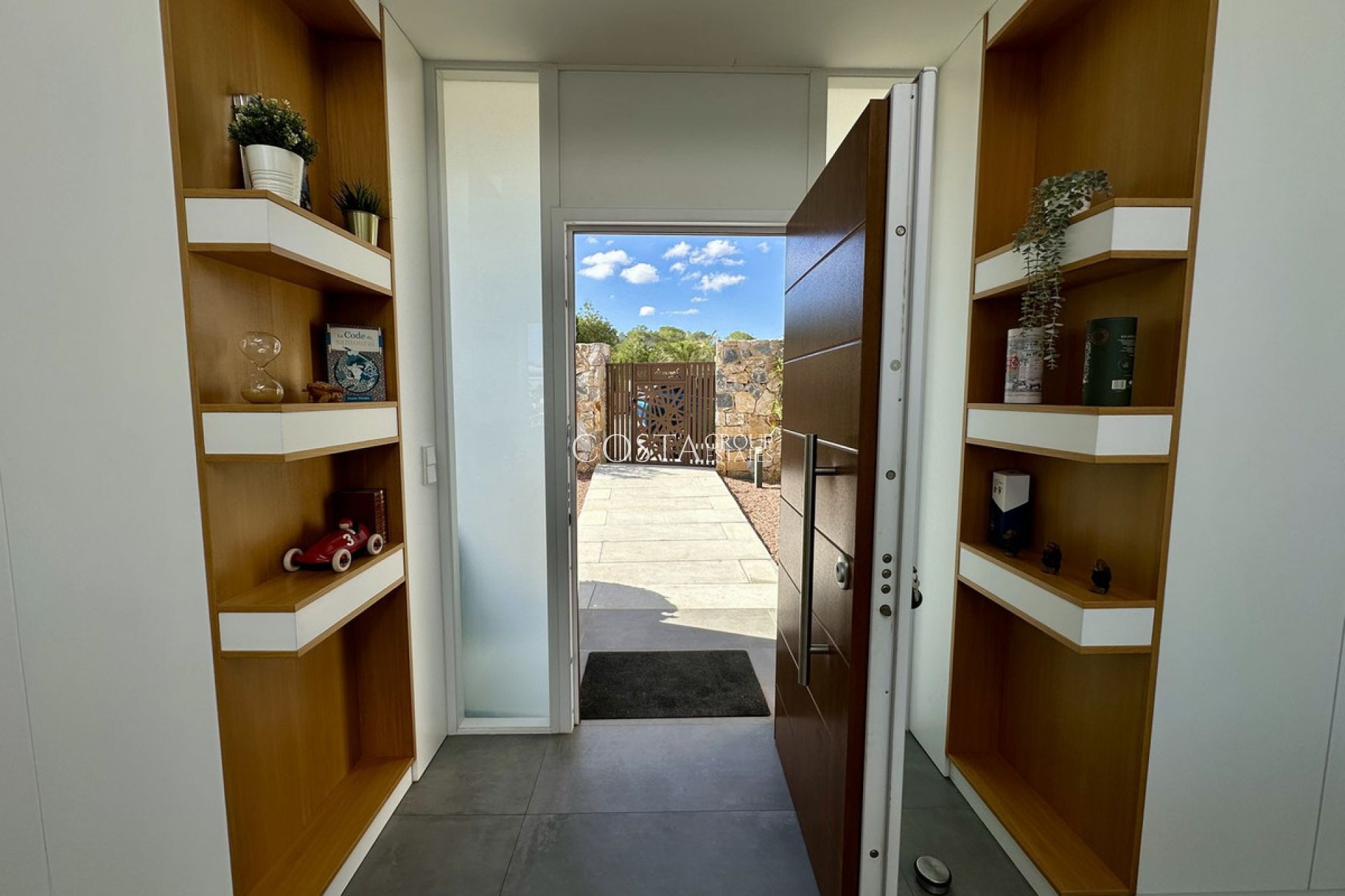 Revente - Villa -
Orihuela Costa - Las Colinas Golf