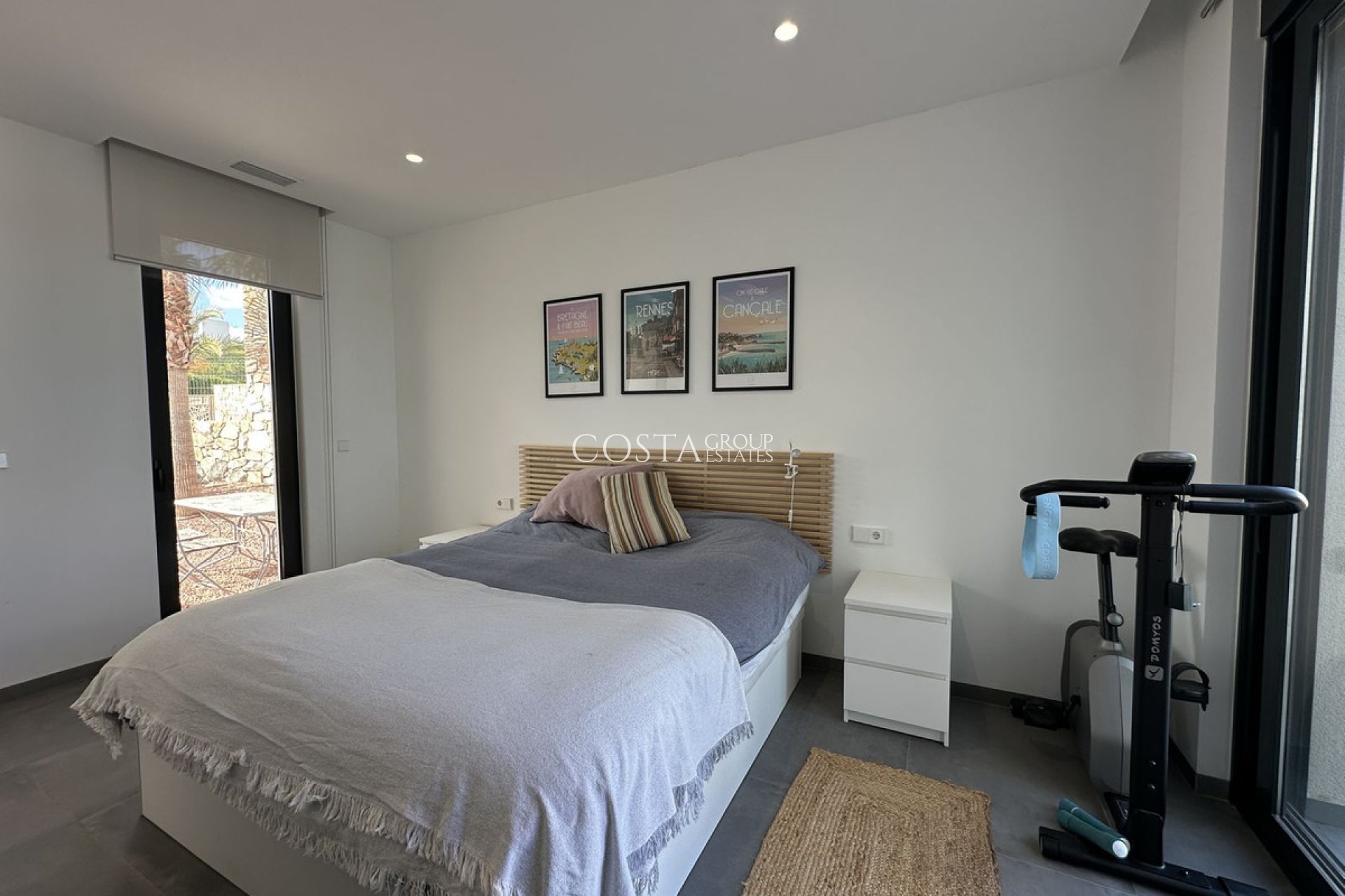 Revente - Villa -
Orihuela Costa - Las Colinas Golf