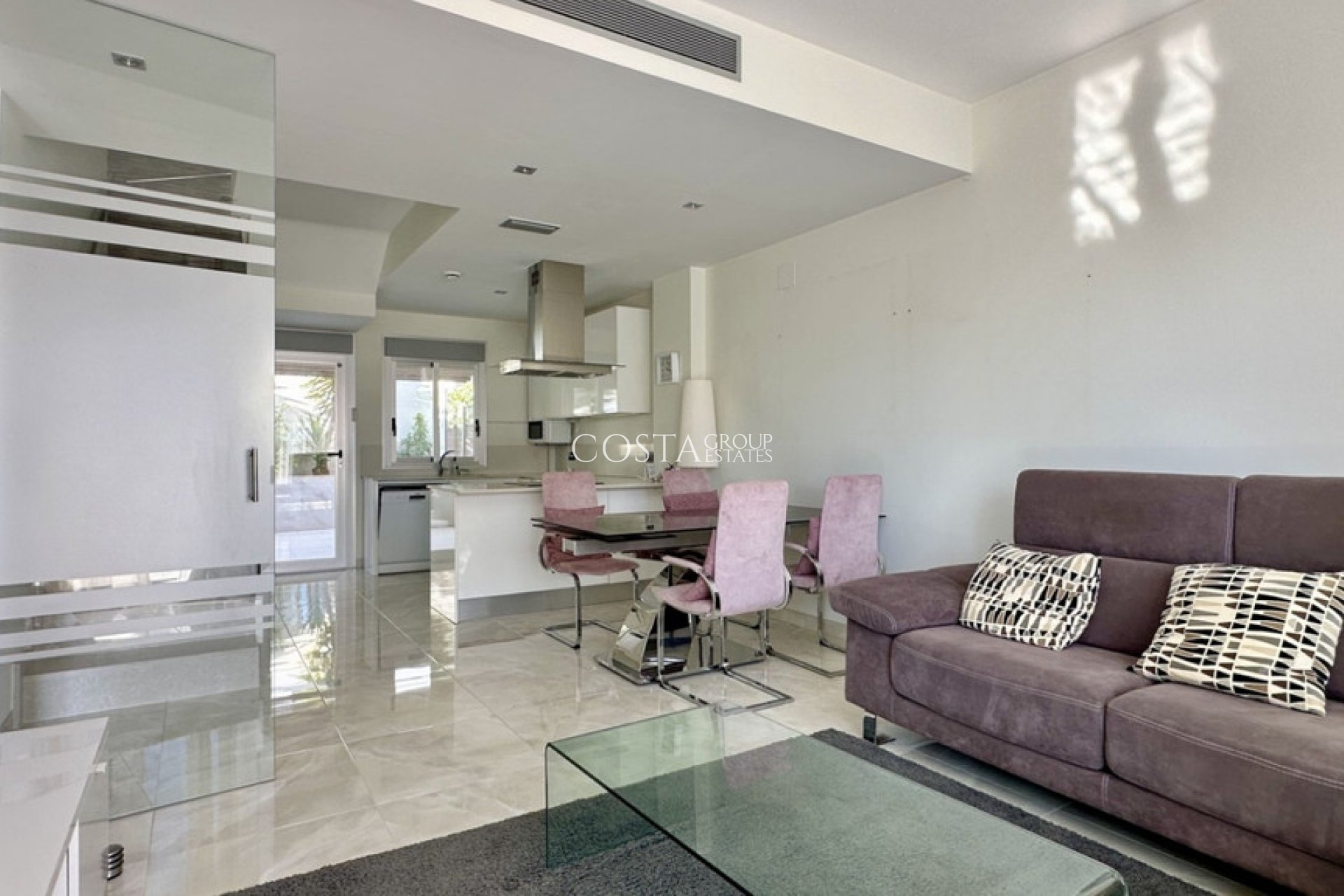 Revente - Villa -
Orihuela Costa - Lomas de Cabo Roig