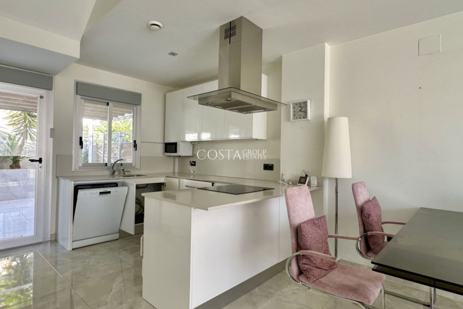 Revente - Villa -
Orihuela Costa - Lomas de Cabo Roig