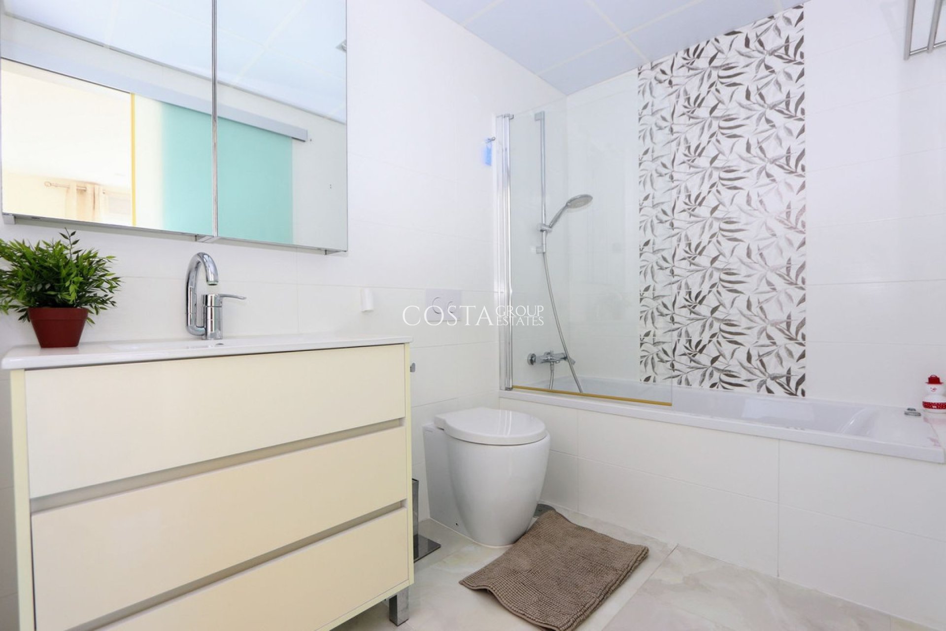 Revente - Villa -
Orihuela Costa - Lomas de Cabo Roig