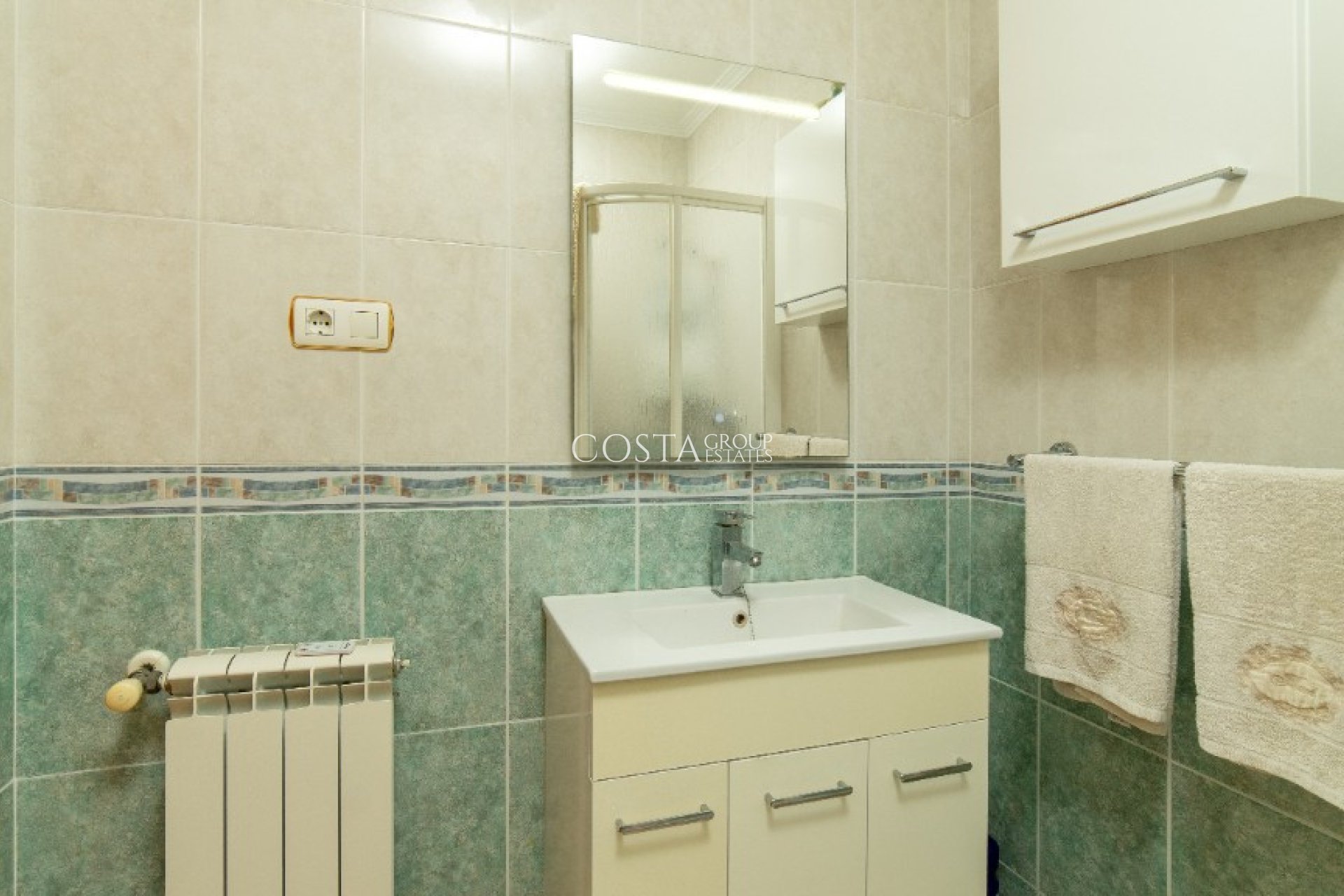 Revente - Villa -
Orihuela Costa - Los Altos