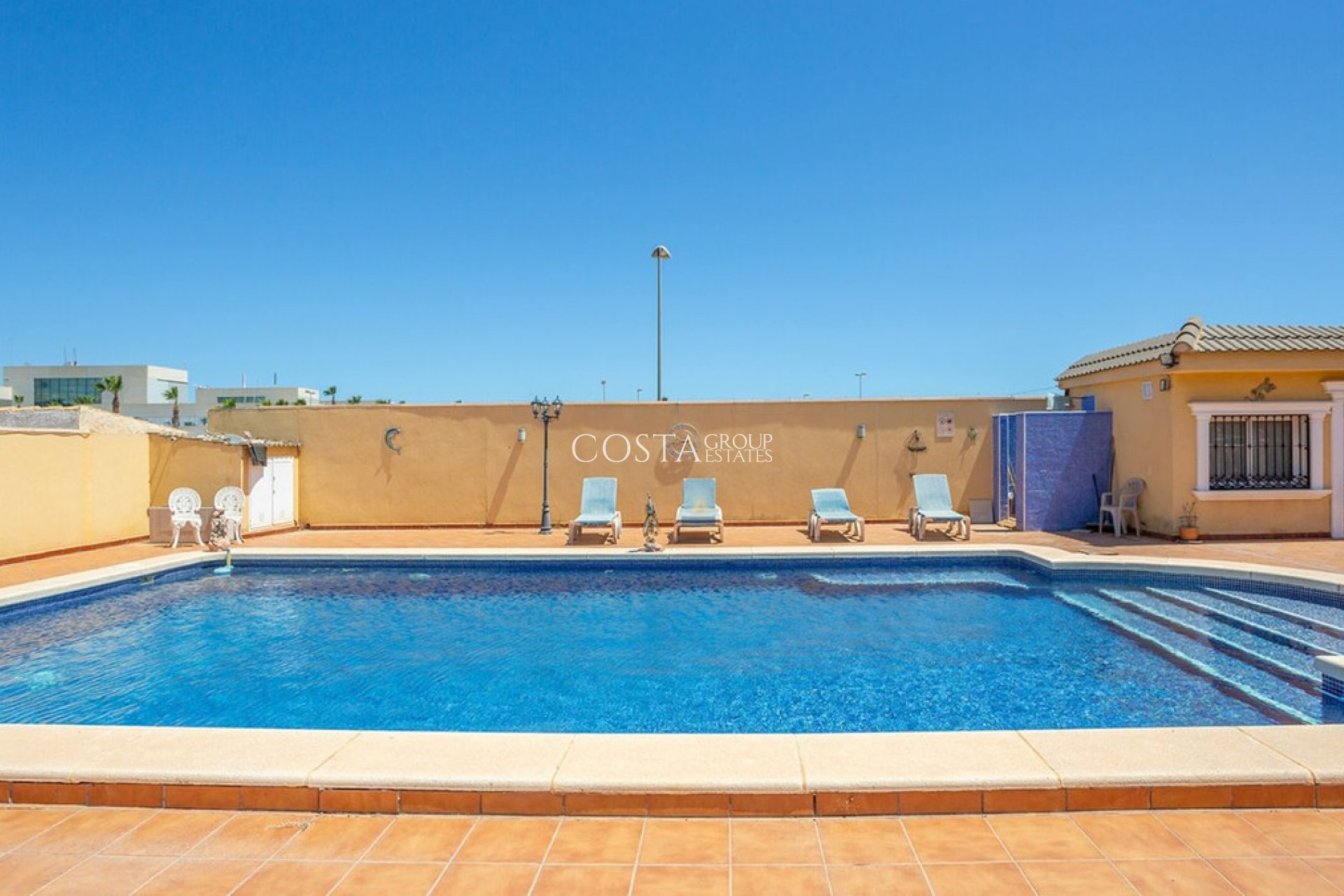 Revente - Villa -
Orihuela Costa - Los Balcones