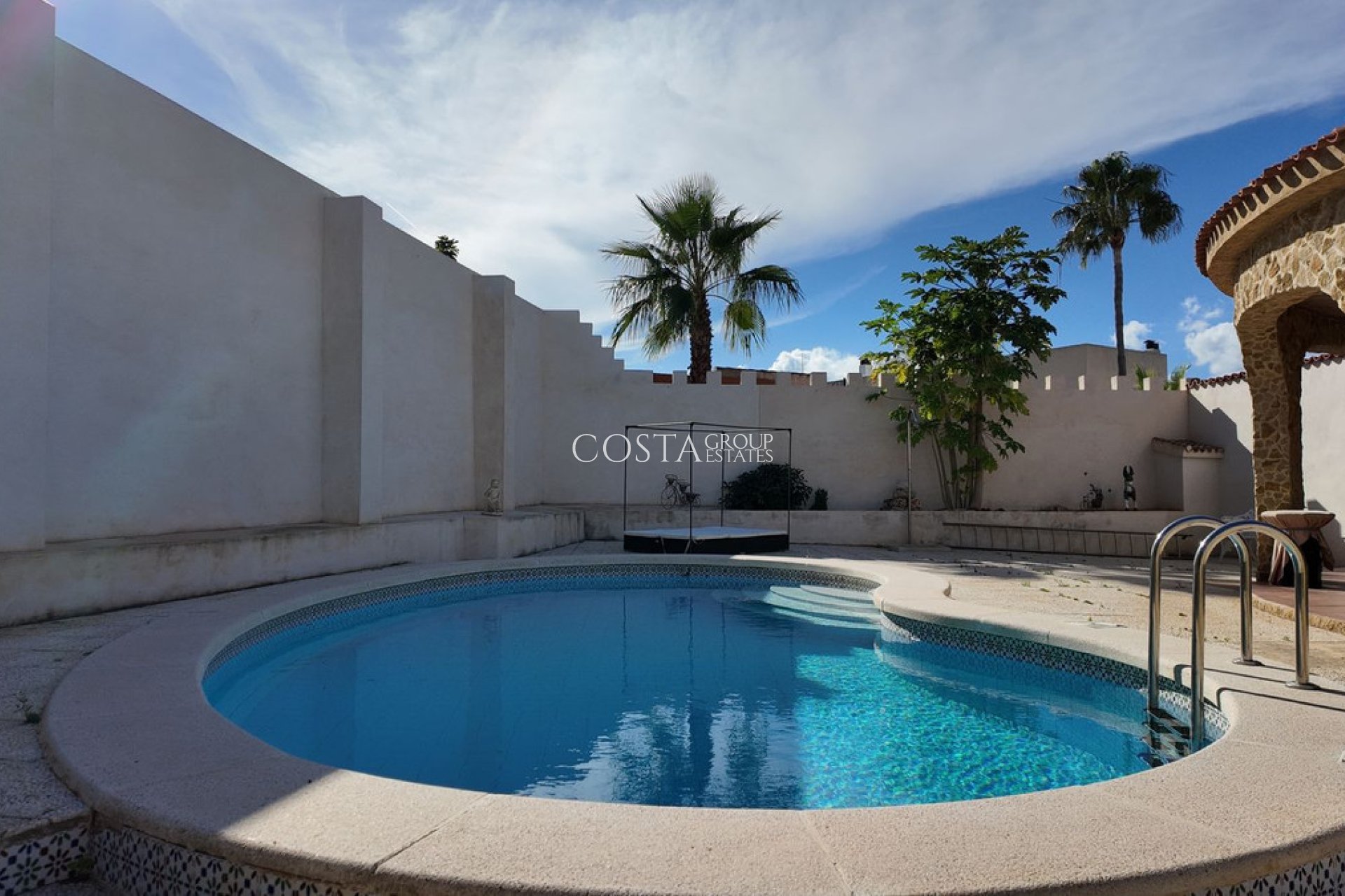 Revente - Villa -
Orihuela Costa - Los Balcones