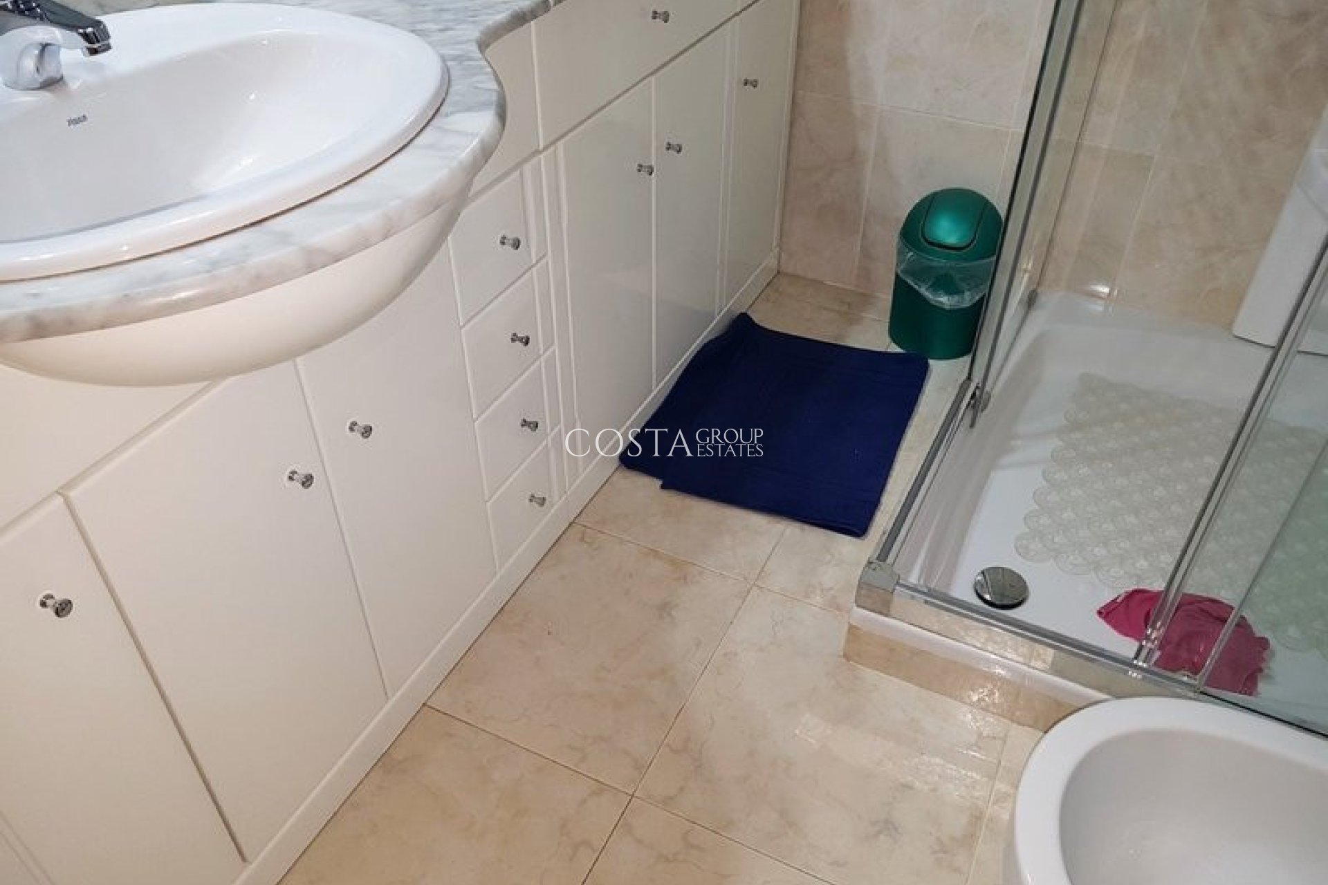 Revente - Villa -
Orihuela Costa - Los Balcones