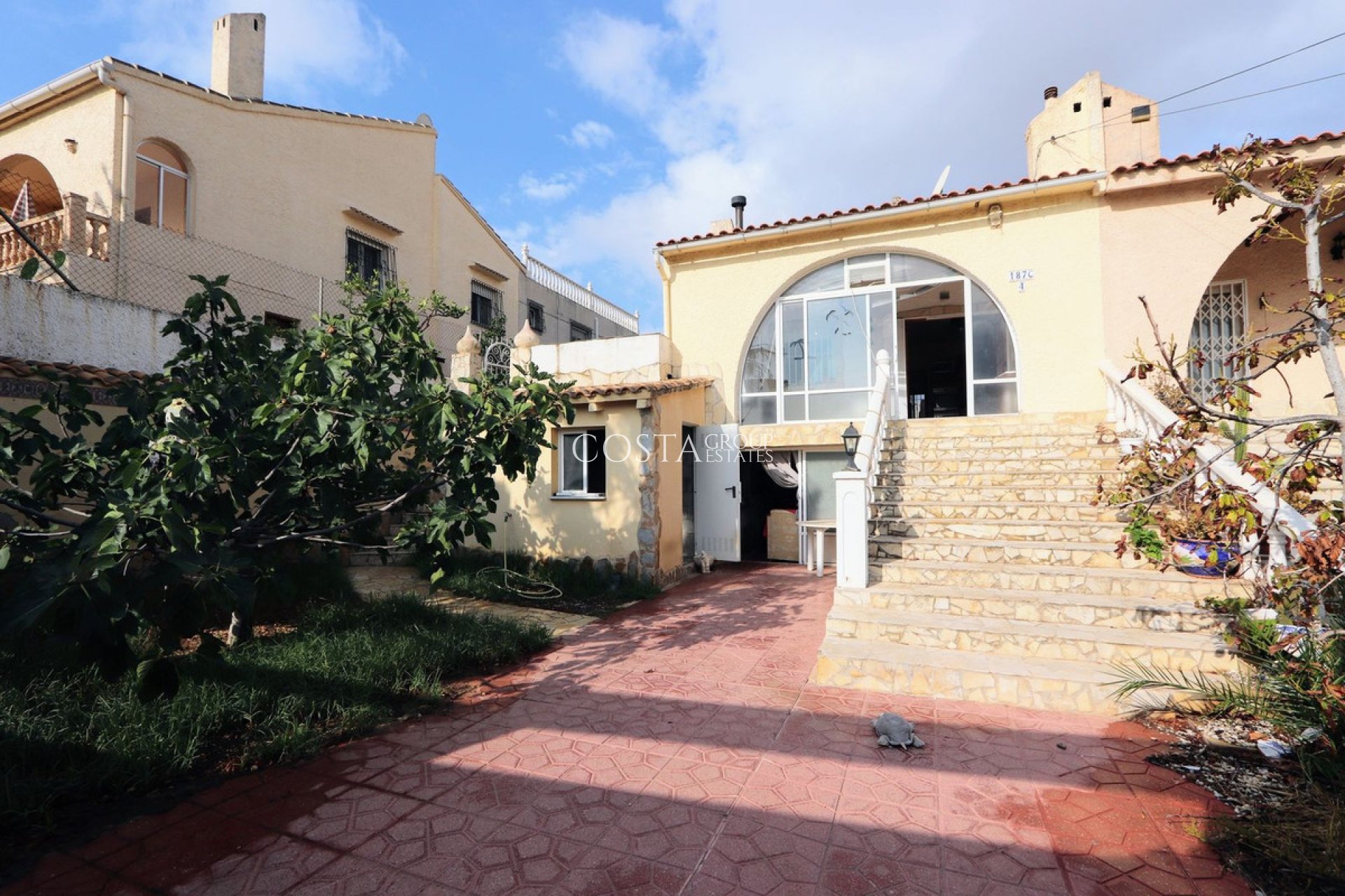 Revente - Villa -
Orihuela Costa - Los Balcones