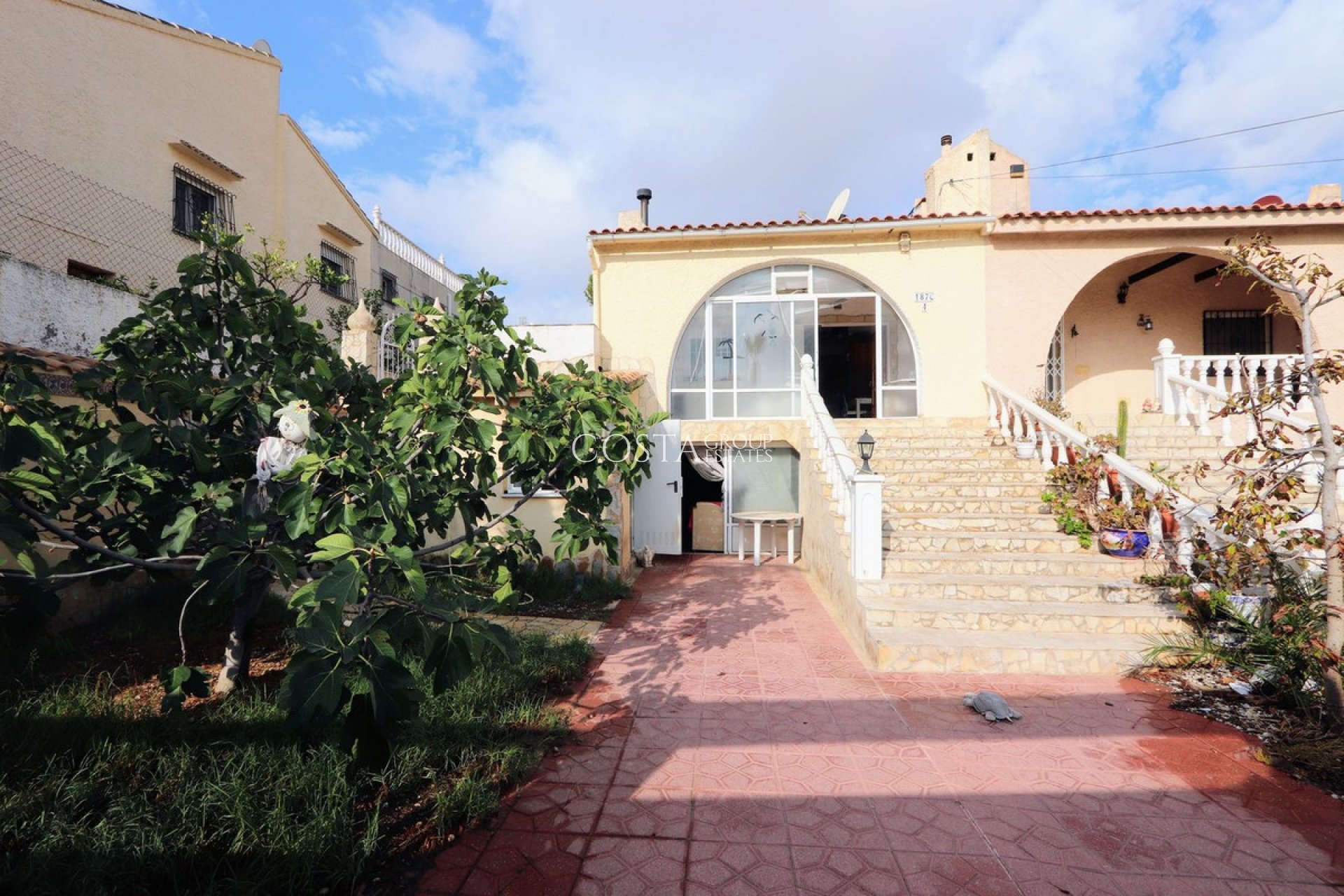 Revente - Villa -
Orihuela Costa - Los Balcones