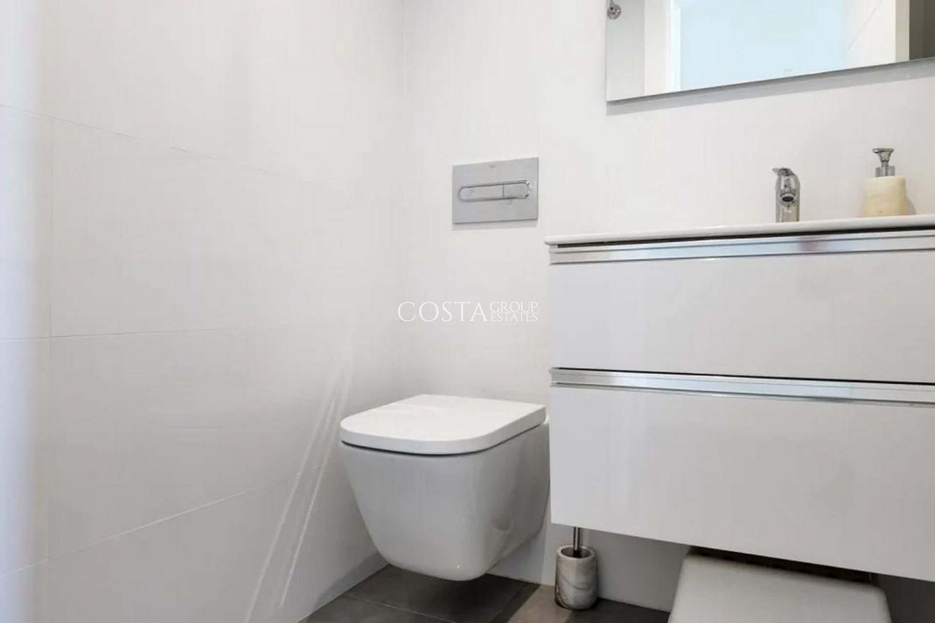 Revente - Villa -
Orihuela Costa - Los Balcones