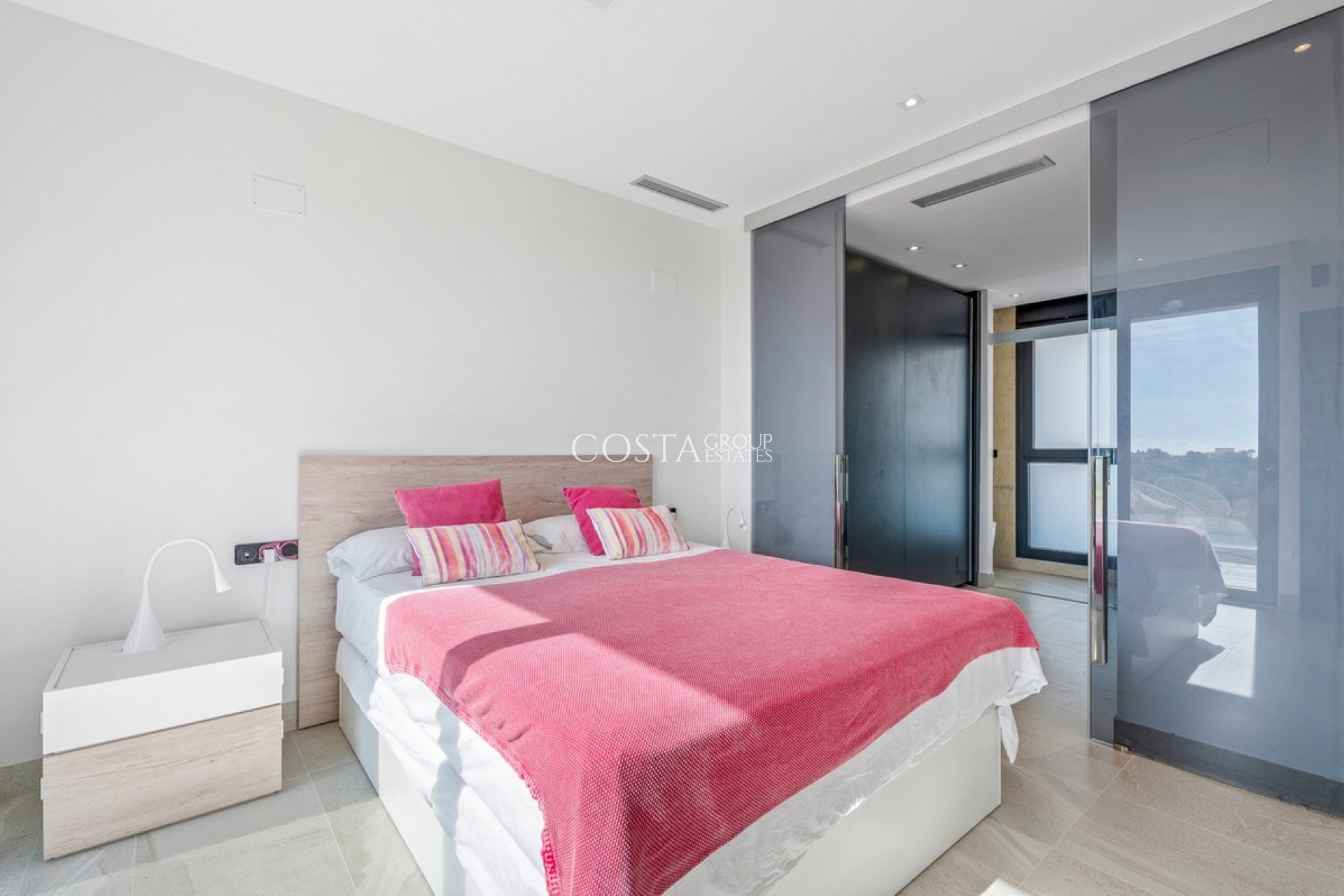 Revente - Villa -
Orihuela Costa - Los Dolses