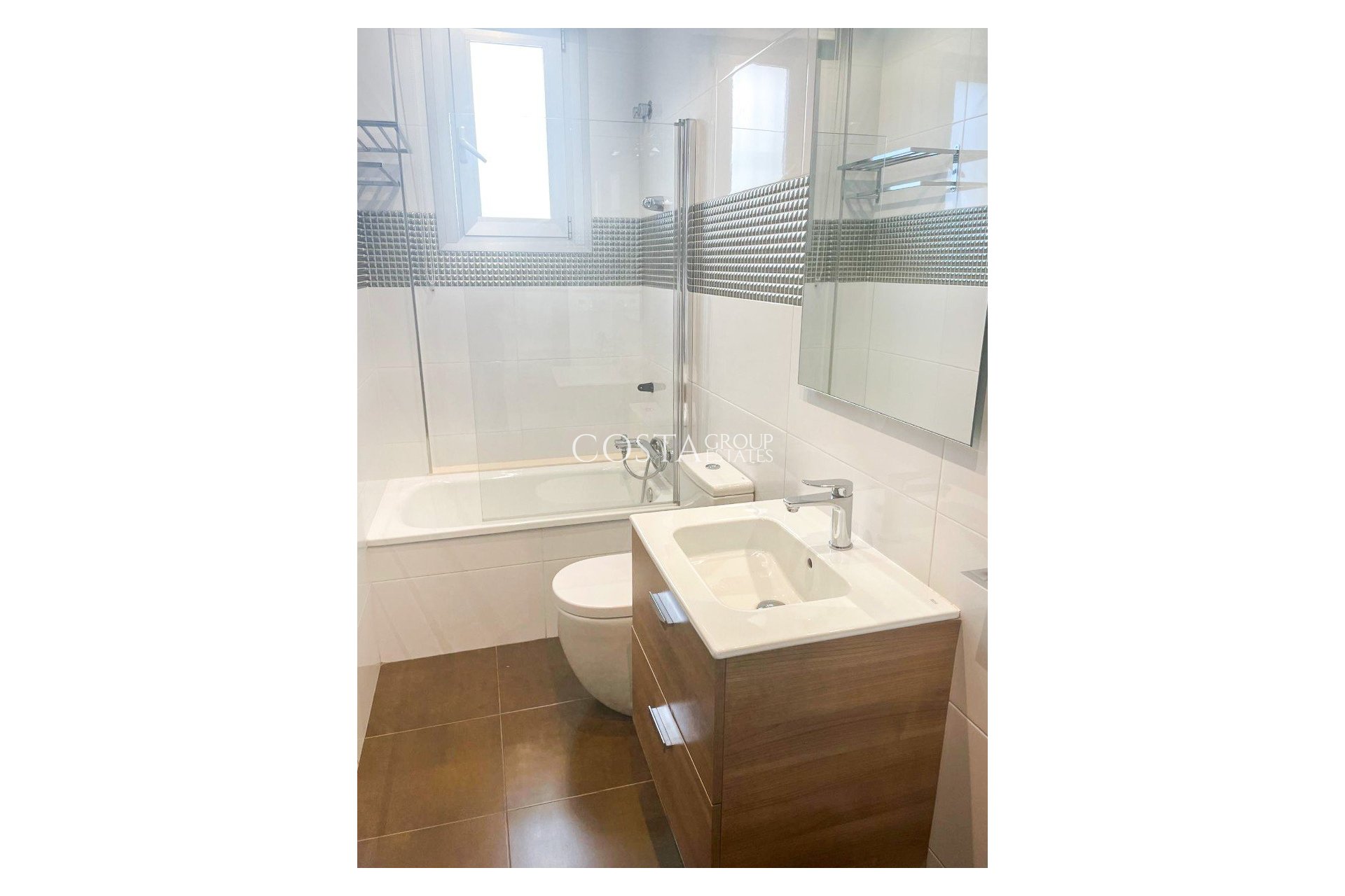 Revente - Villa -
Orihuela Costa - Mil Palmeras