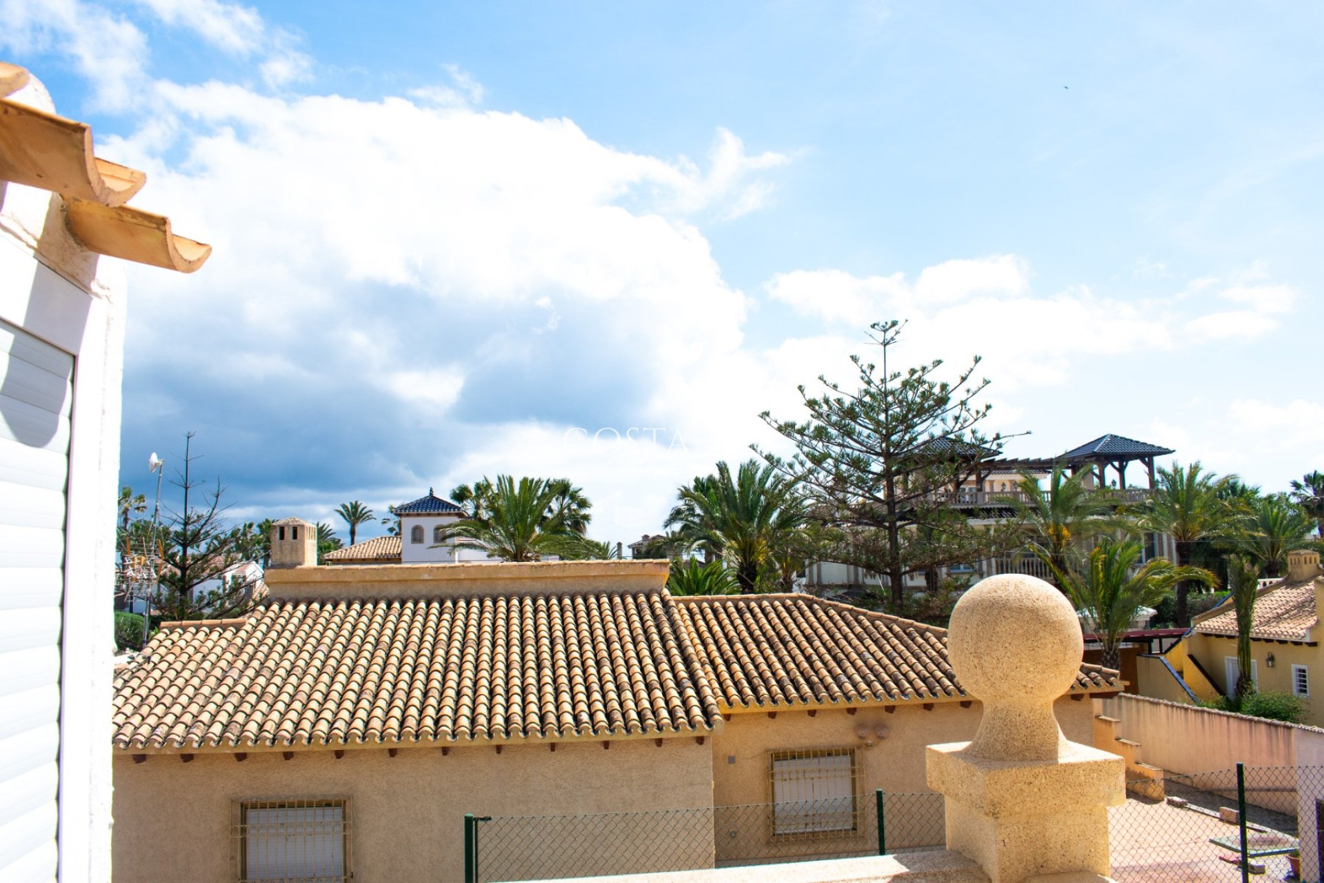 Revente - Villa -
Orihuela Costa - MUY CERCA DE LA PLAYA