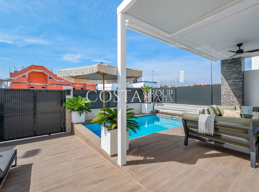 Revente - Villa -
Orihuela Costa - Orihuela