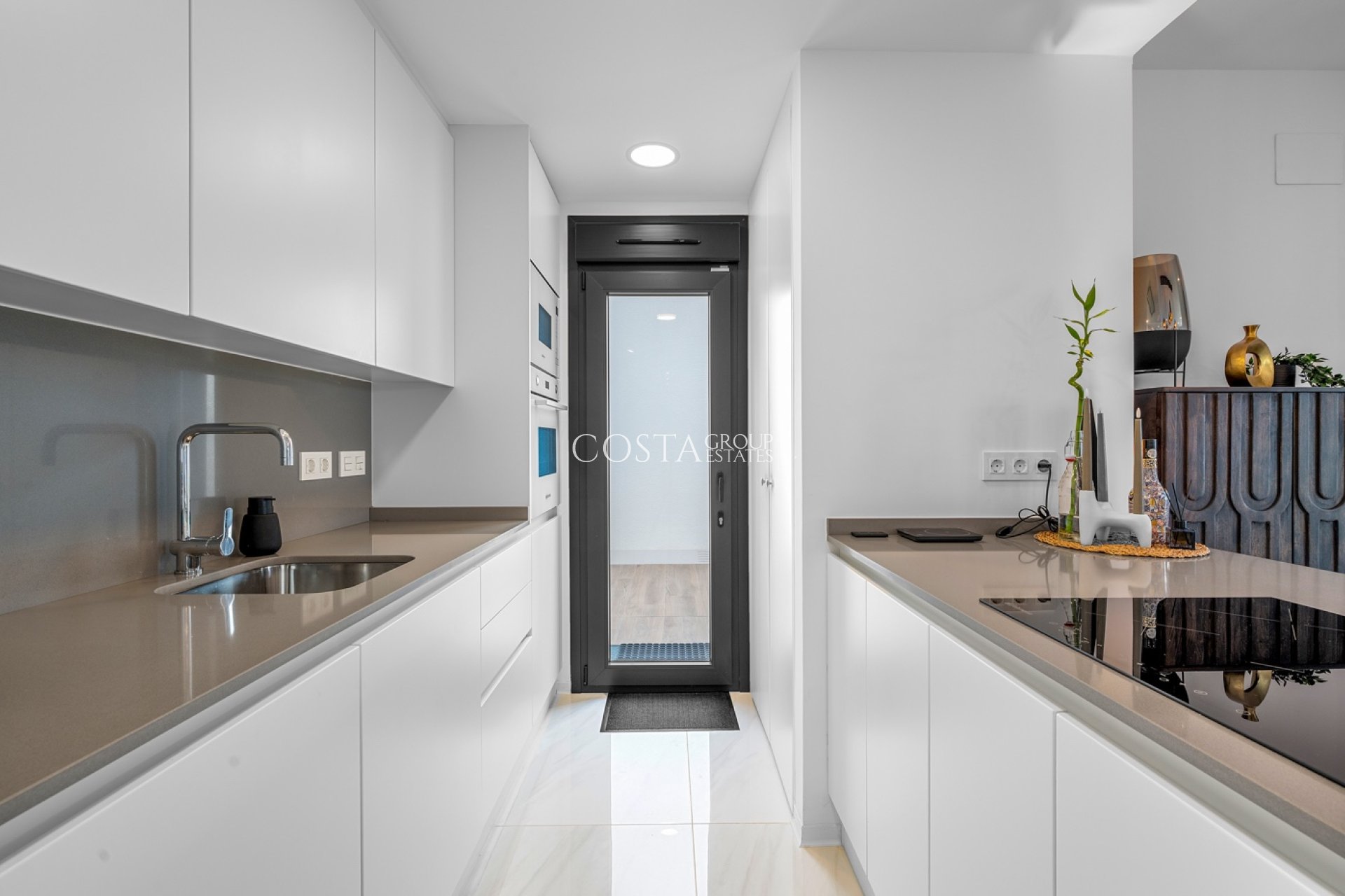 Revente - Villa -
Orihuela Costa - Orihuela