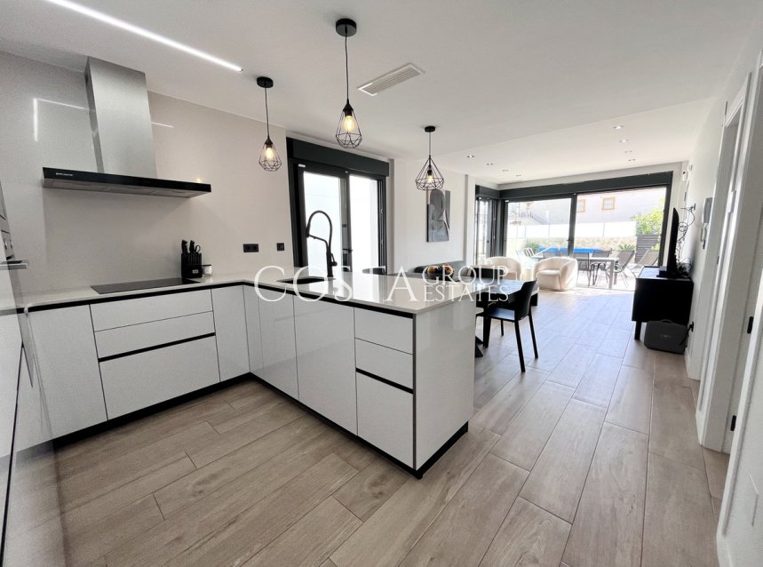 Revente - Villa -
Orihuela Costa - Playa Flamenca