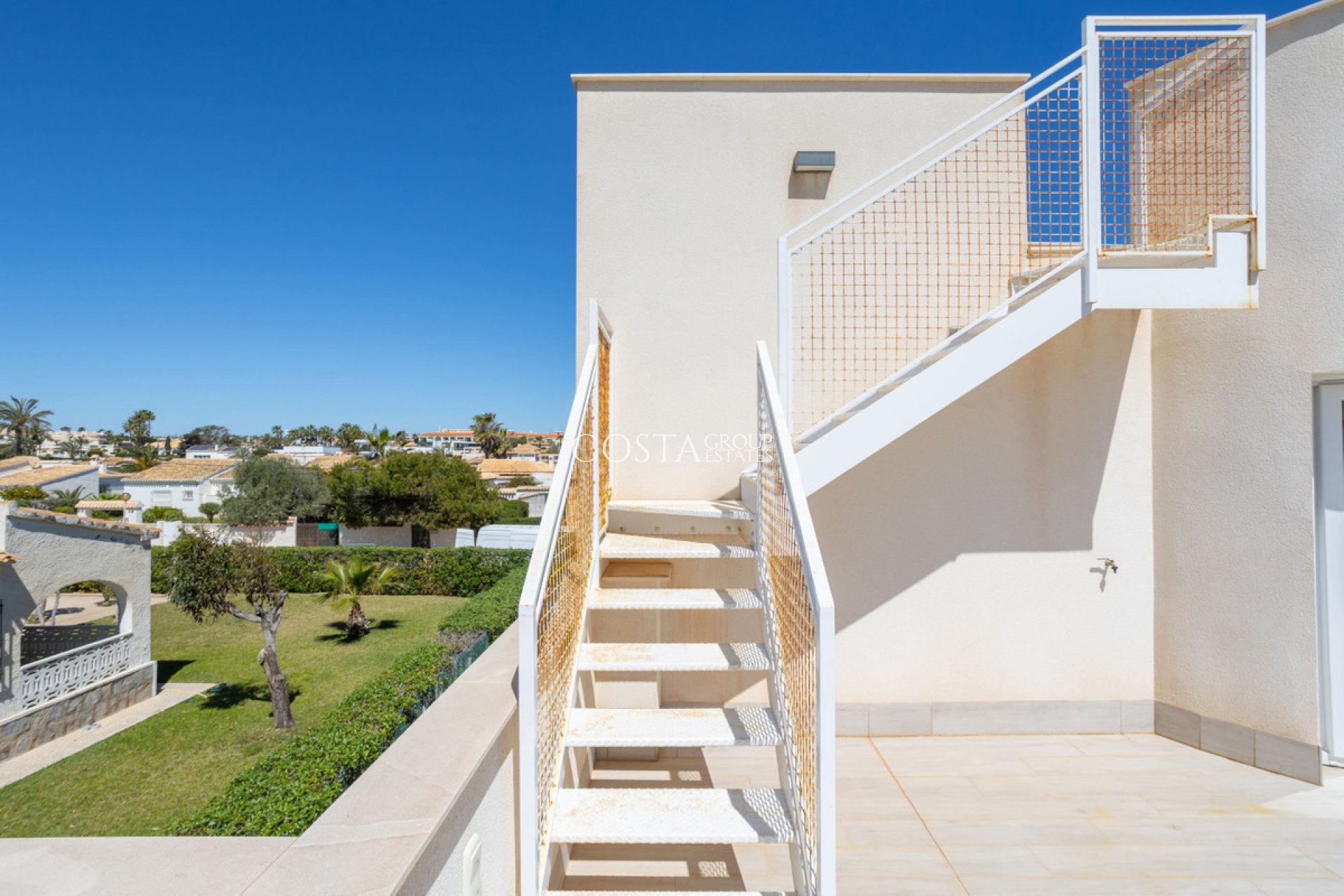 Revente - Villa -
Orihuela Costa - Playa Flamenca