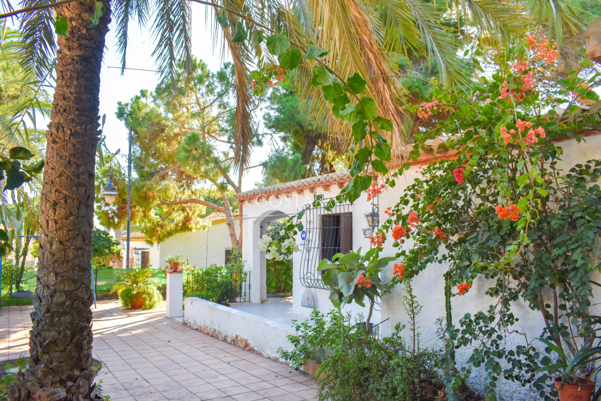 Revente - Villa -
Orihuela Costa - Punta Prima