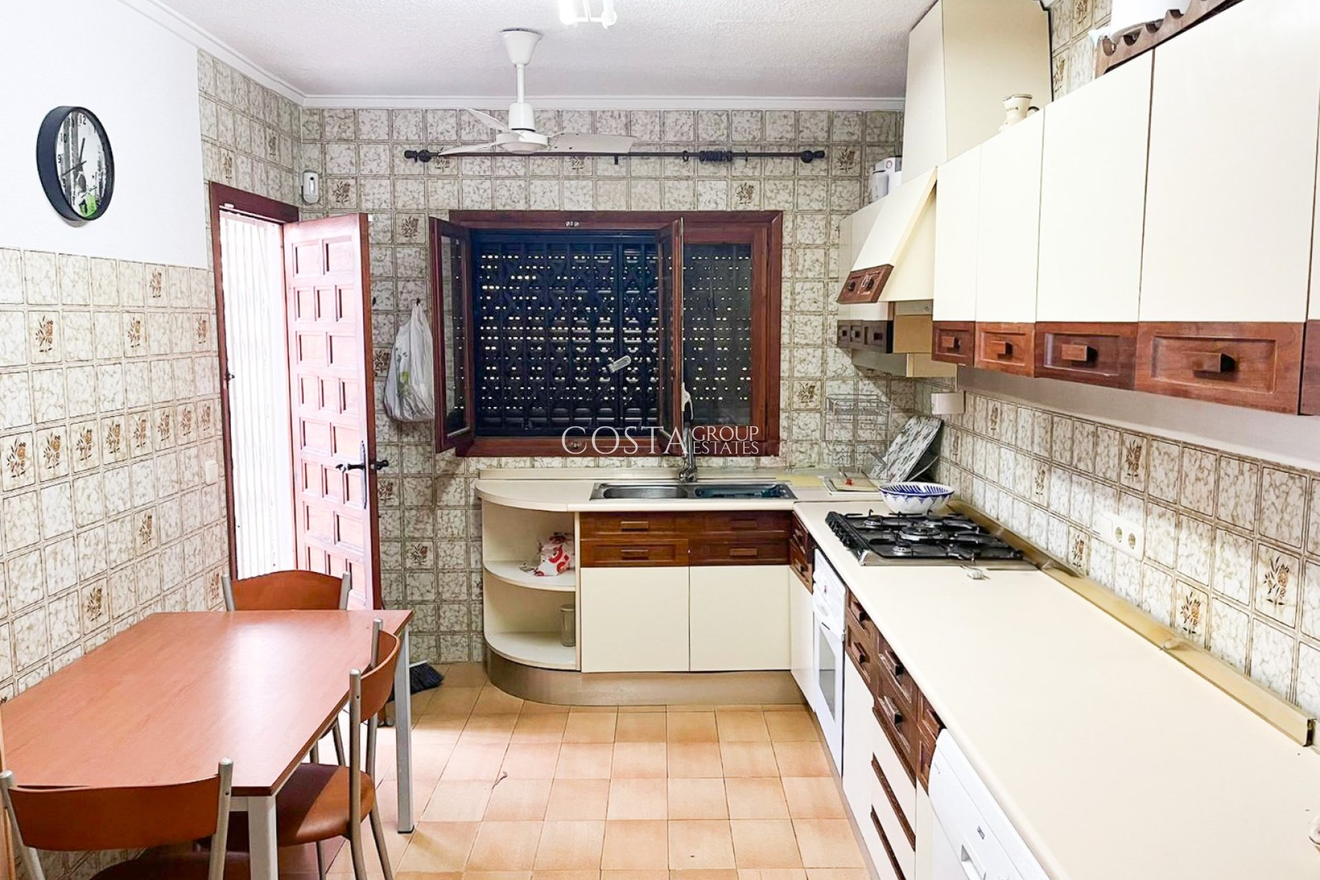 Revente - Villa -
Orihuela Costa - Punta Prima