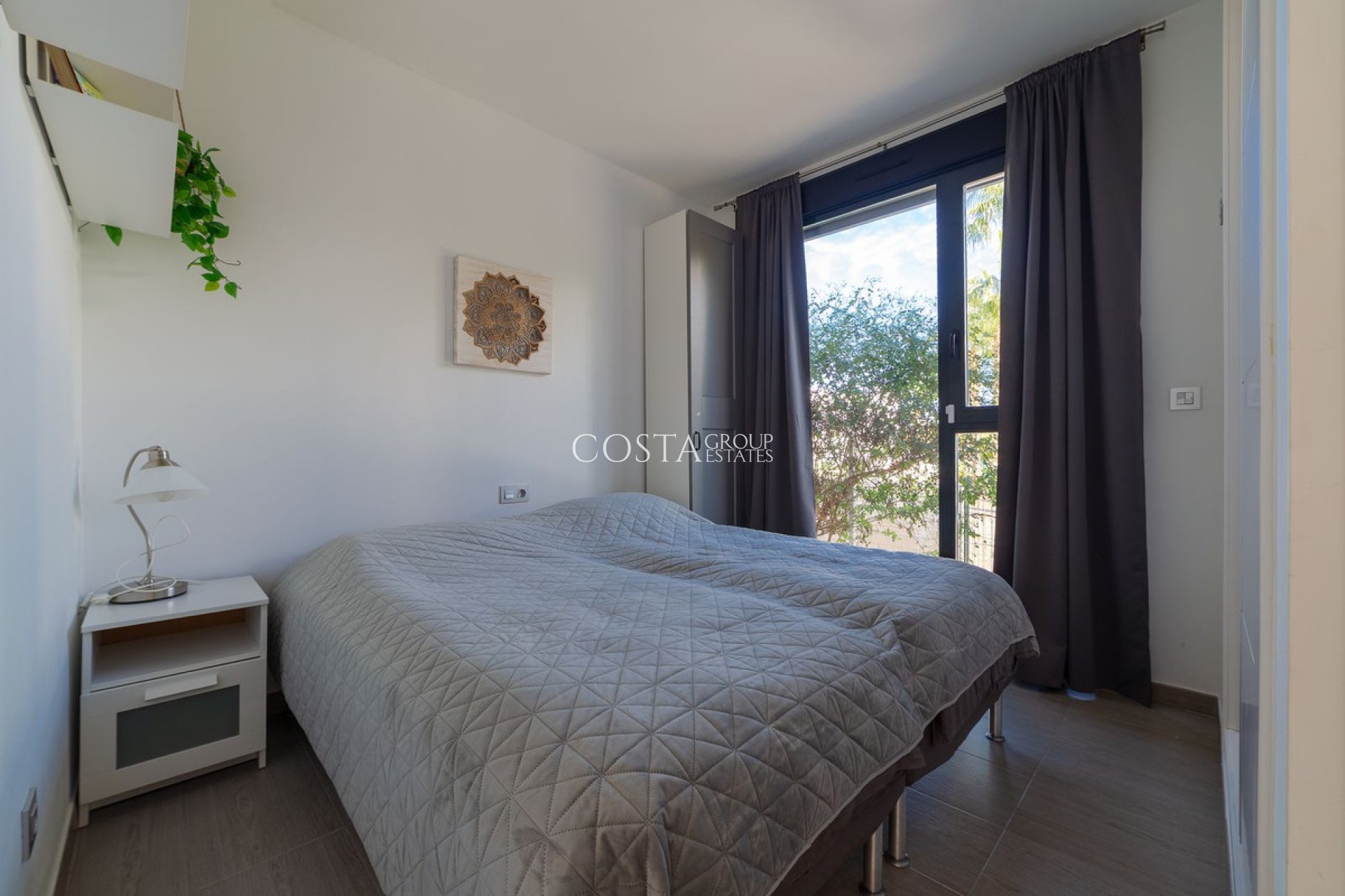 Revente - Villa -
Orihuela Costa - Punta Prima