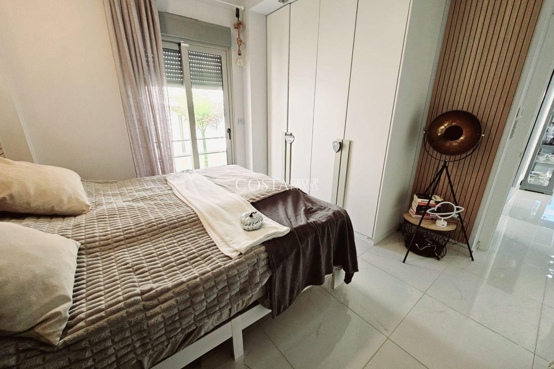 Revente - Villa -
Orihuela Costa - Villamartín