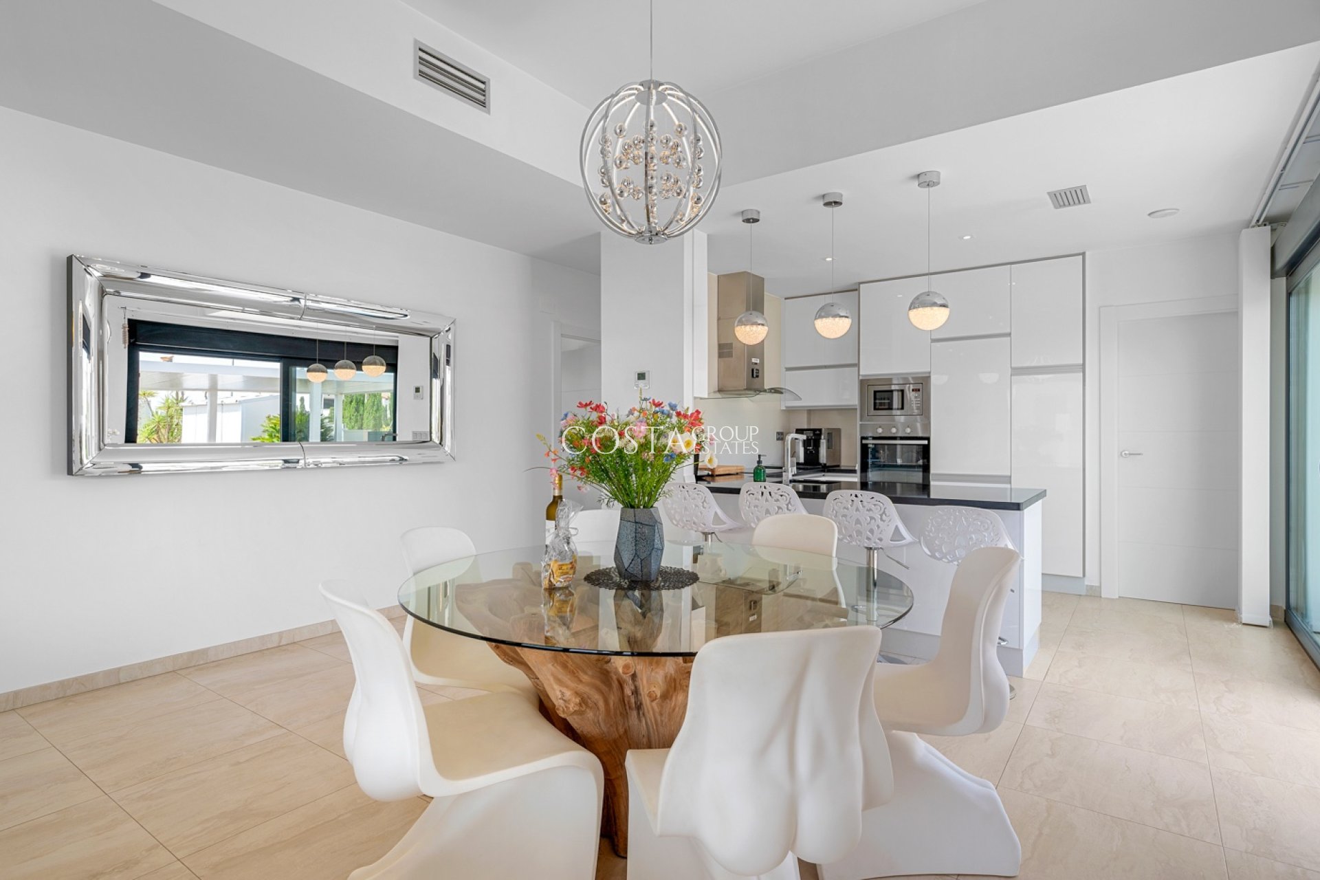 Revente - Villa -
Orihuela Costa - Villamartín