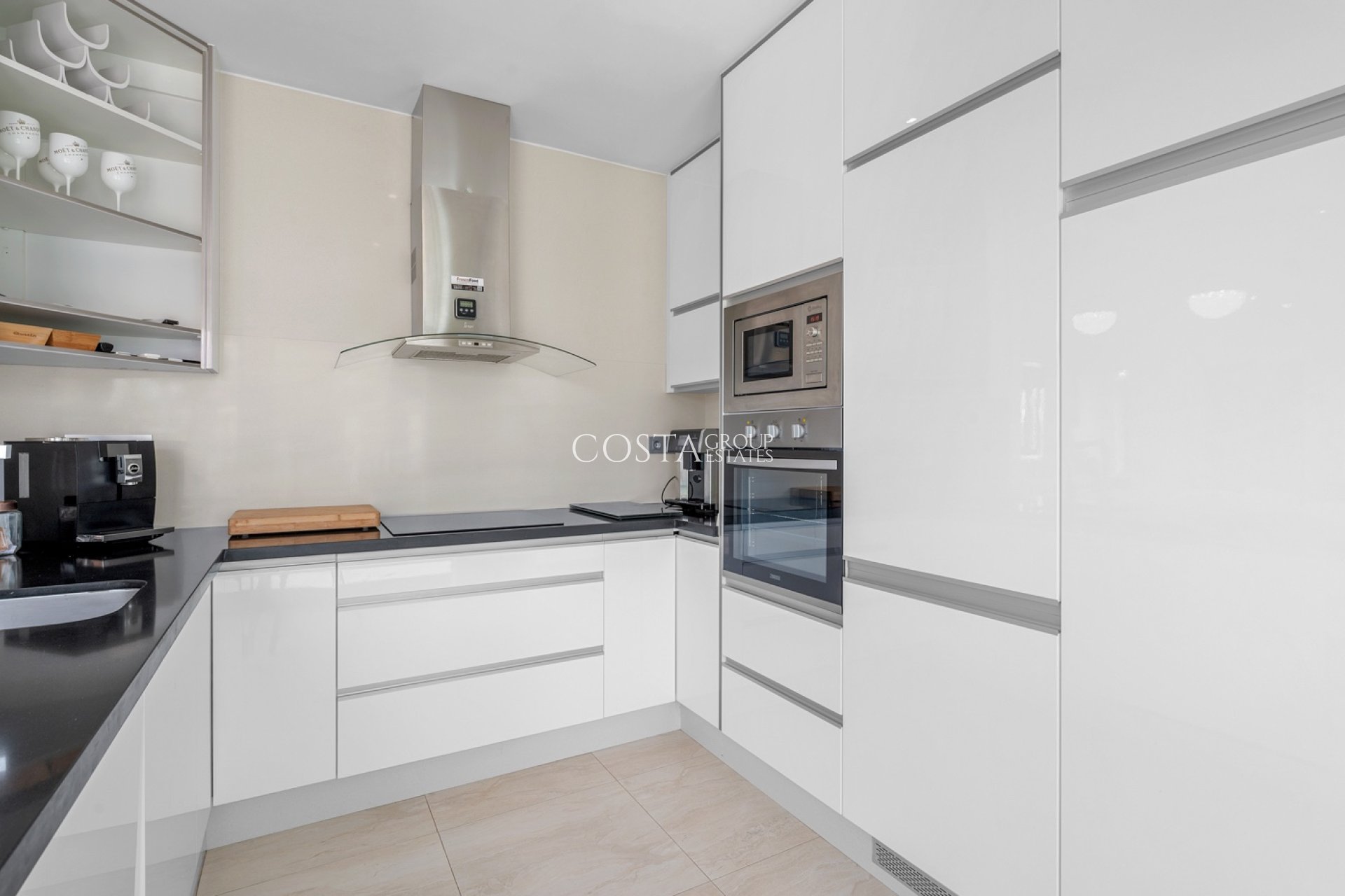 Revente - Villa -
Orihuela Costa - Villamartín