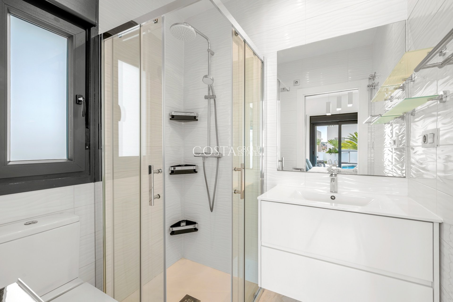 Revente - Villa -
Orihuela Costa - Villamartín