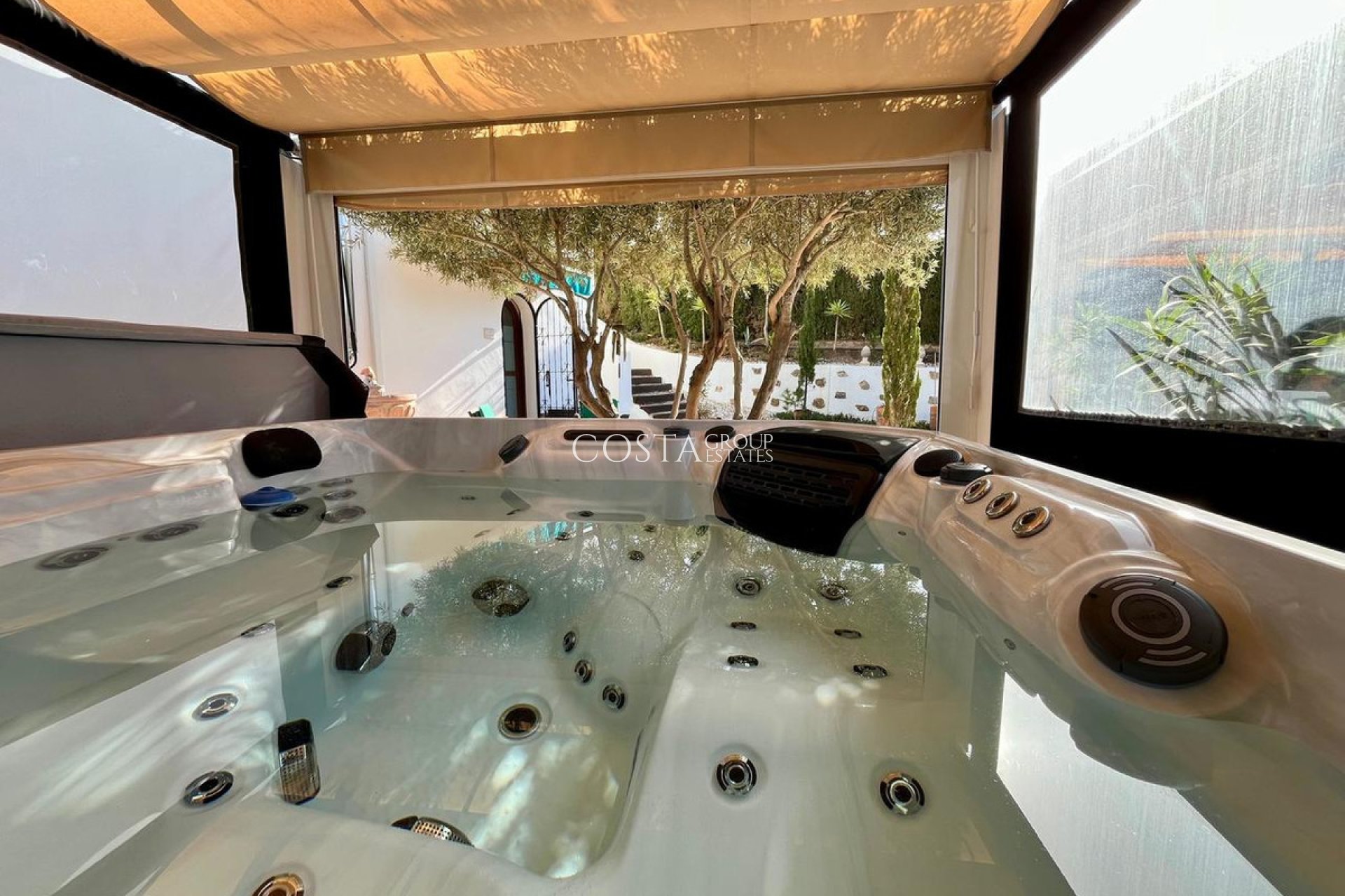 Revente - Villa -
Orihuela Costa - Villamartin