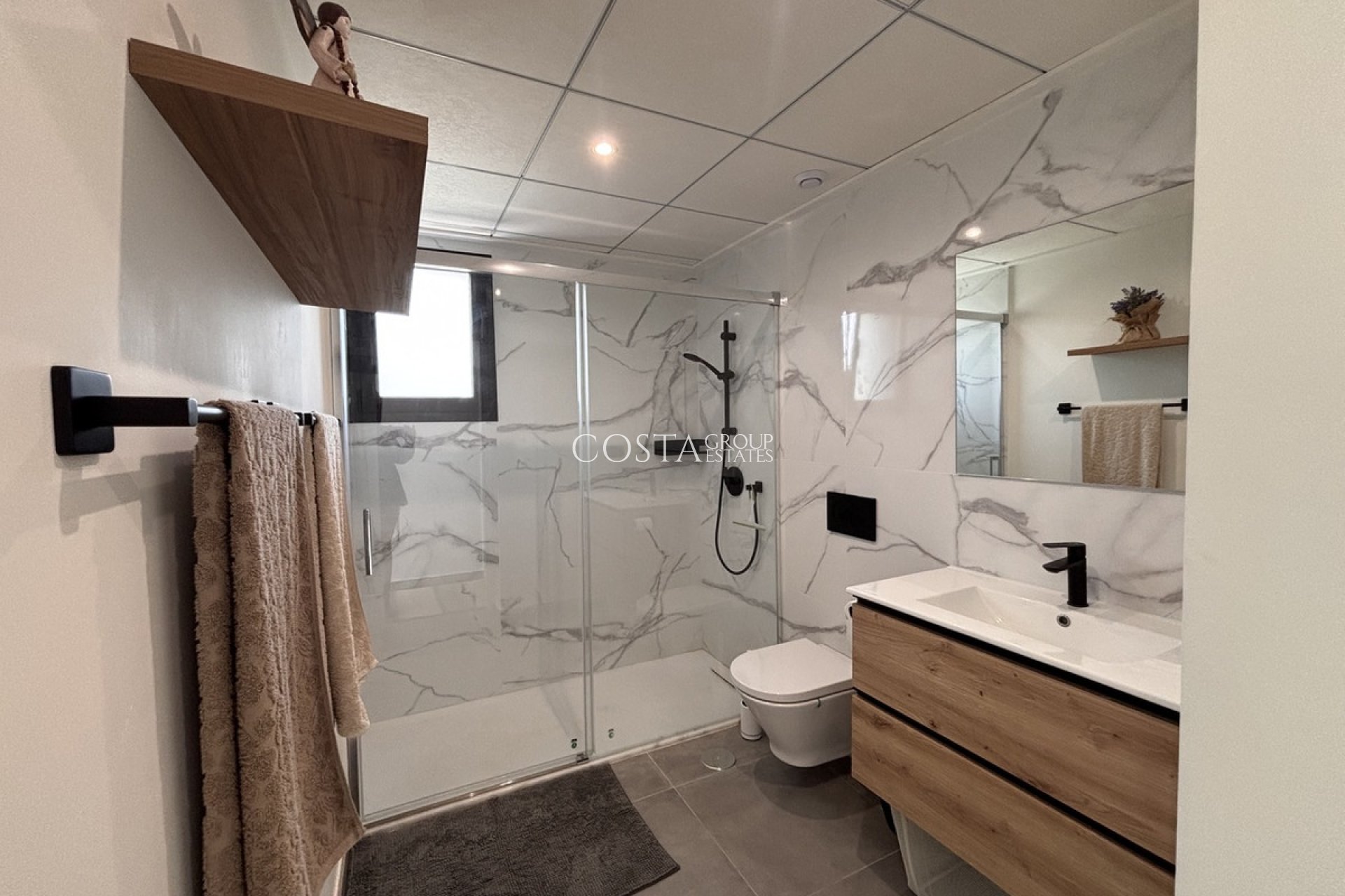 Revente - Villa -
Orihuela Costa - Villamartin