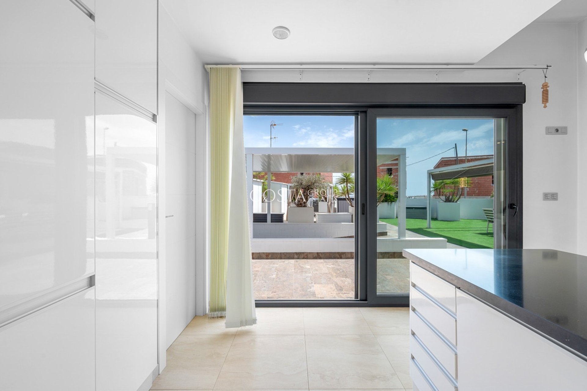 Revente - Villa -
Orihuela Costa - Villamartin