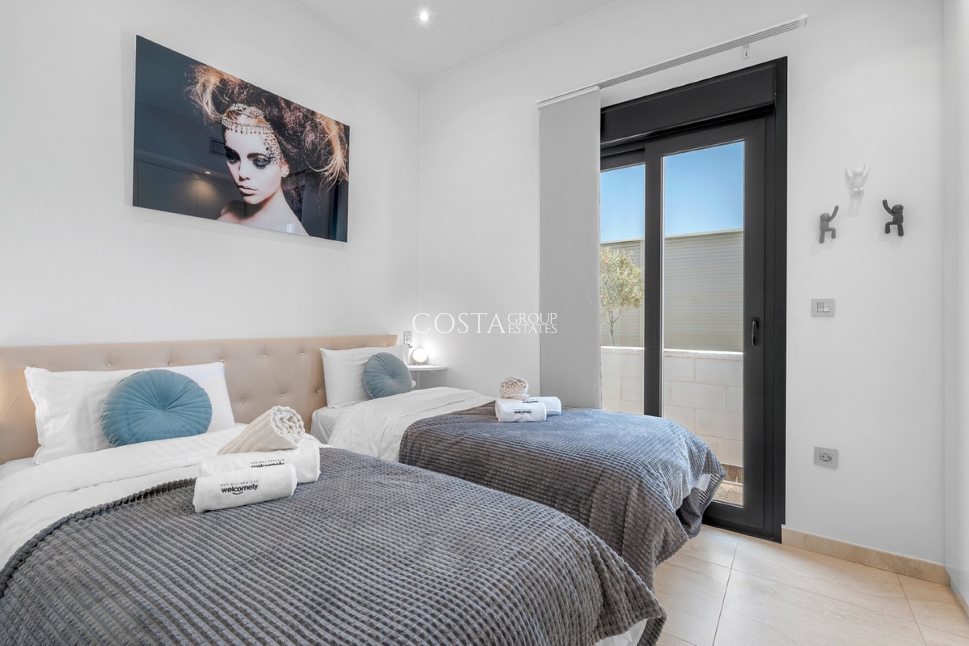 Revente - Villa -
Orihuela Costa - Villamartin