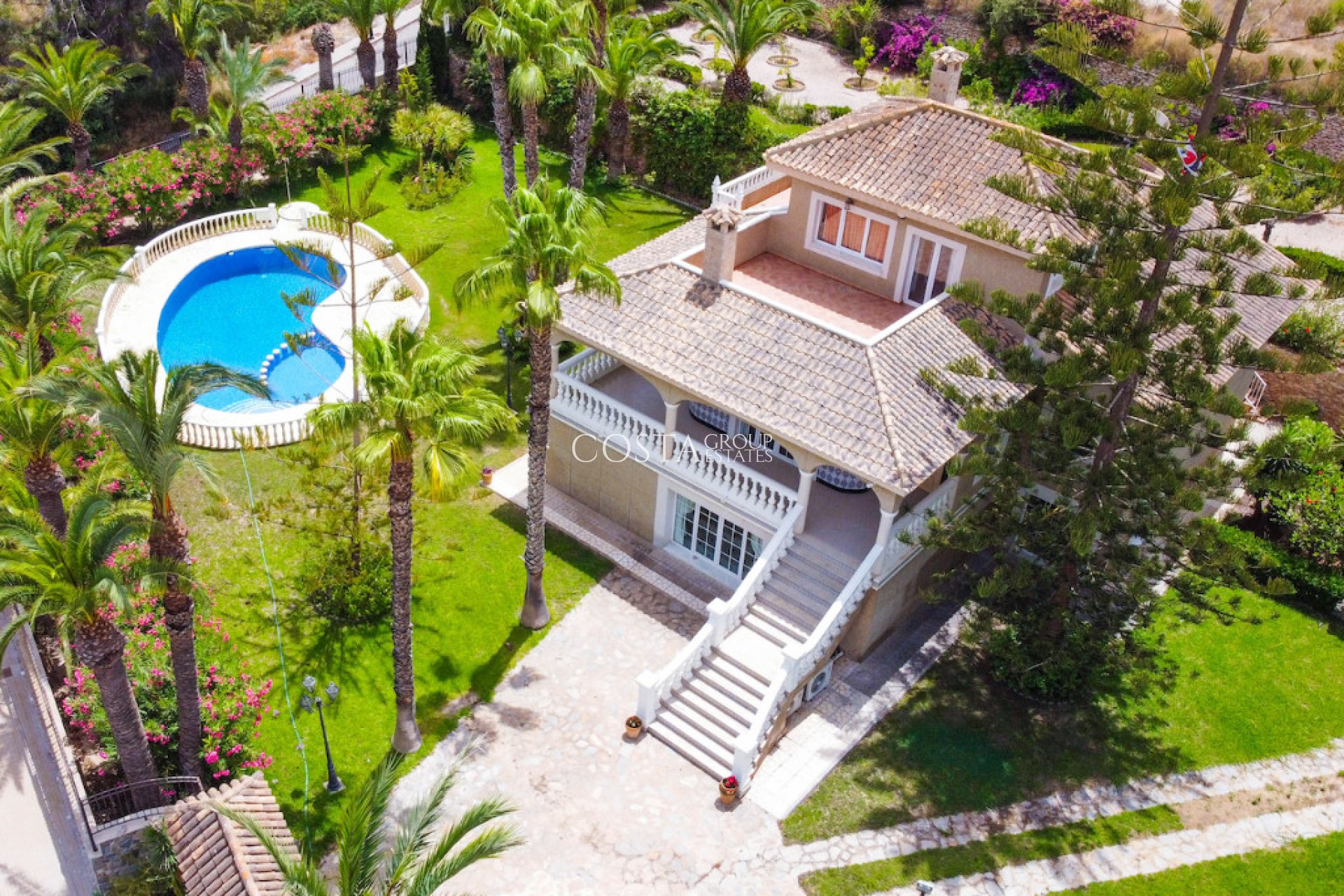 Revente - Villa -
Orihuela Costa - Villamartin