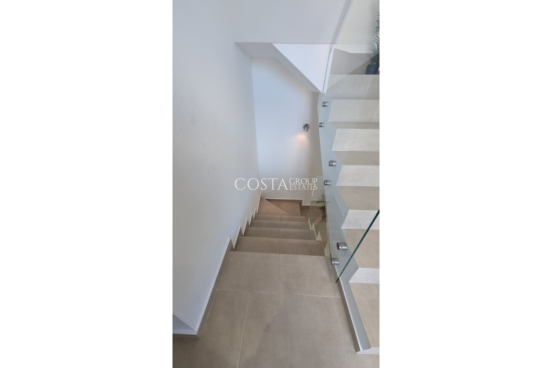 Revente - Villa -
Orihuela Costa - Villamartin