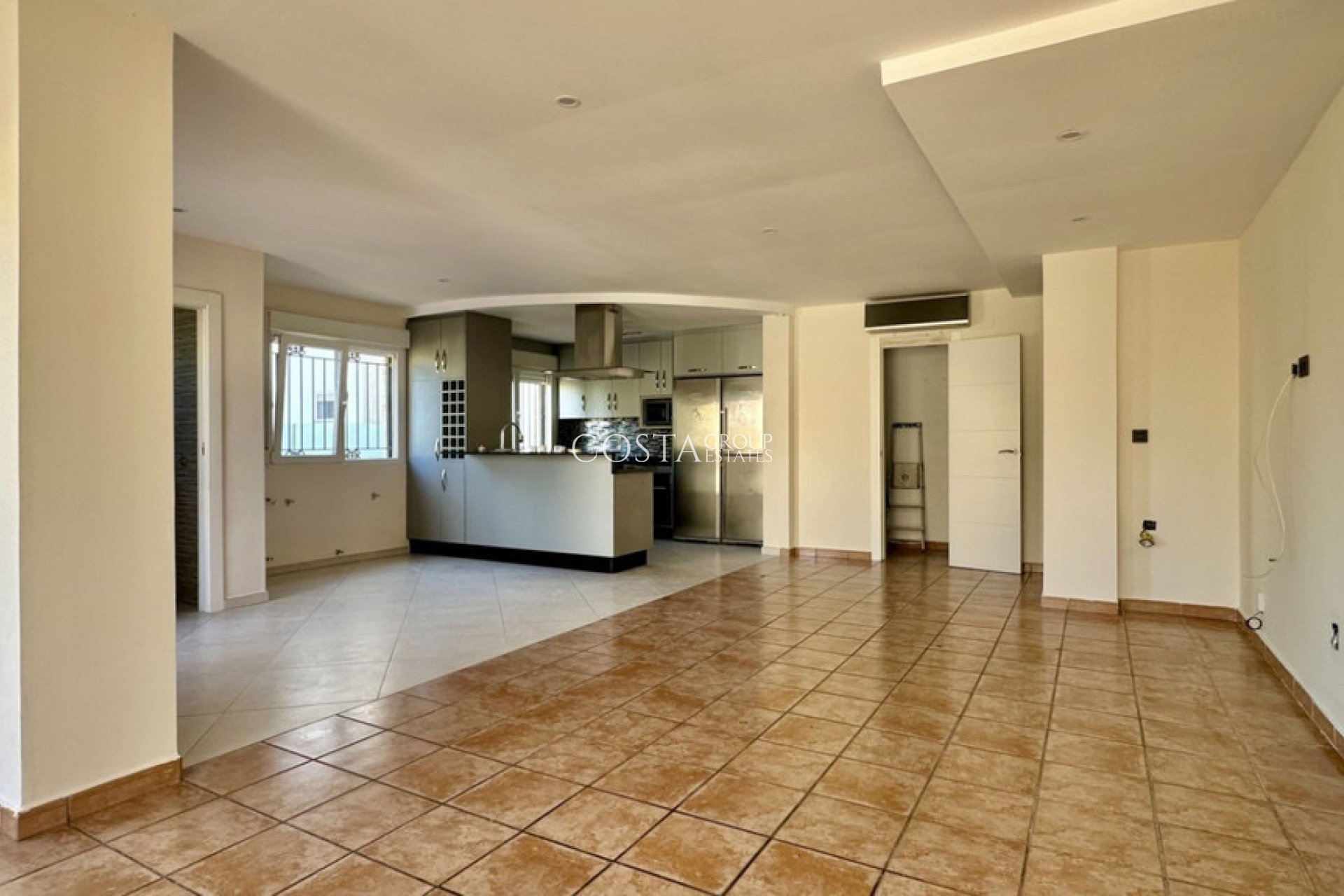 Revente - Villa -
Orihuela Costa - Villamartin