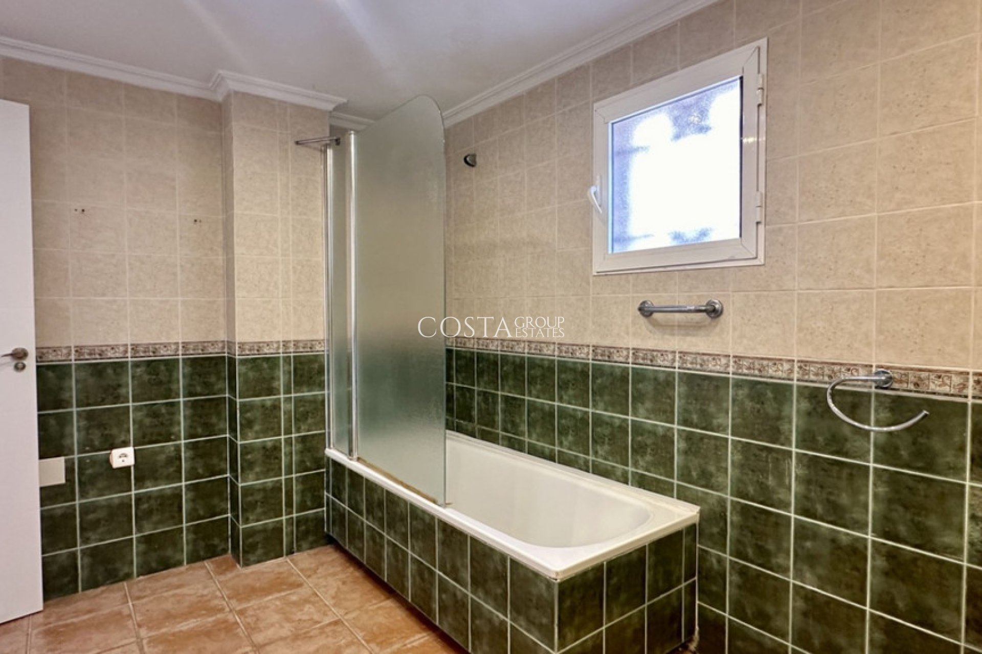 Revente - Villa -
Orihuela Costa - Villamartin