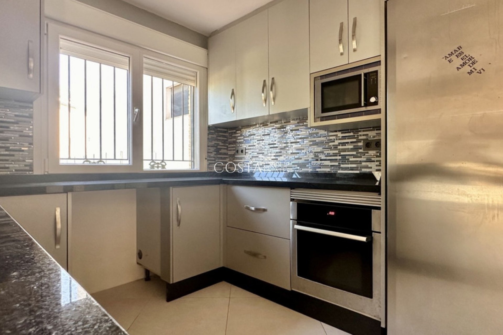 Revente - Villa -
Orihuela Costa - Villamartin