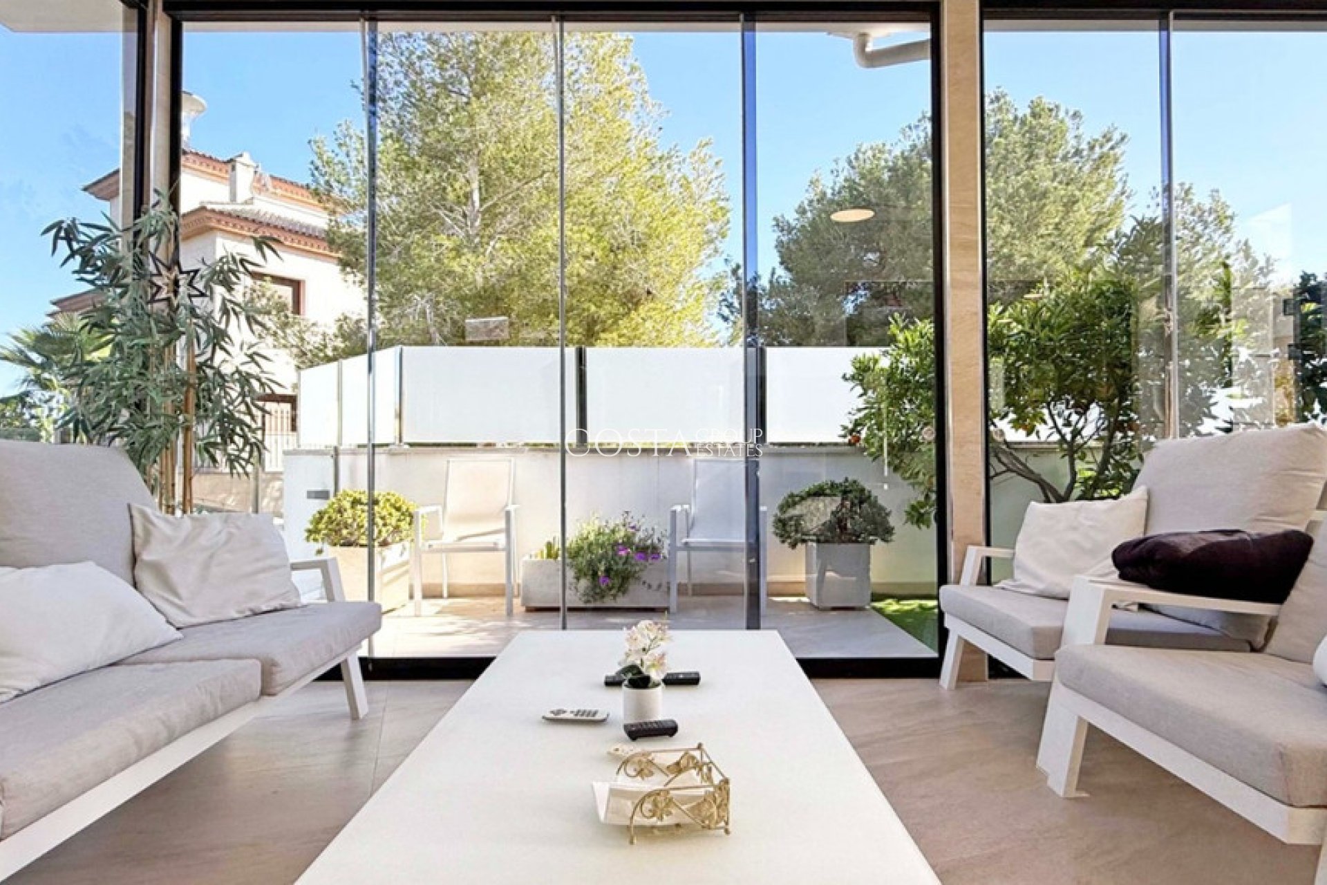 Revente - Villa -
Orihuela Costa - Villamartin