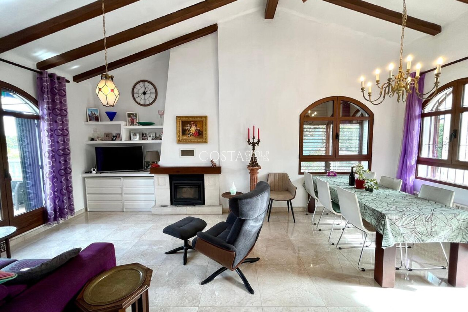 Revente - Villa -
Orihuela Costa - Villamartin