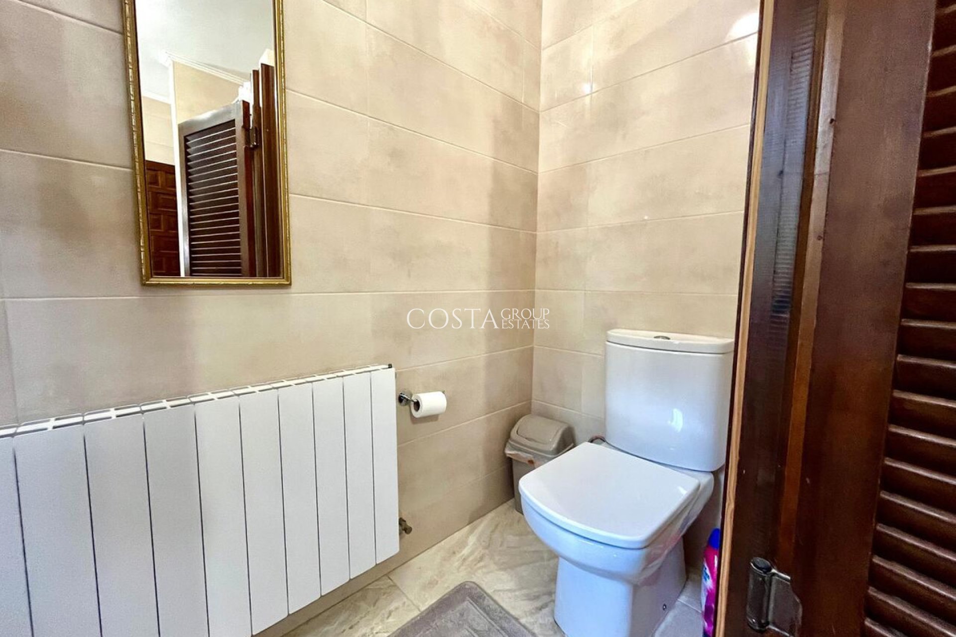 Revente - Villa -
Orihuela Costa - Villamartin