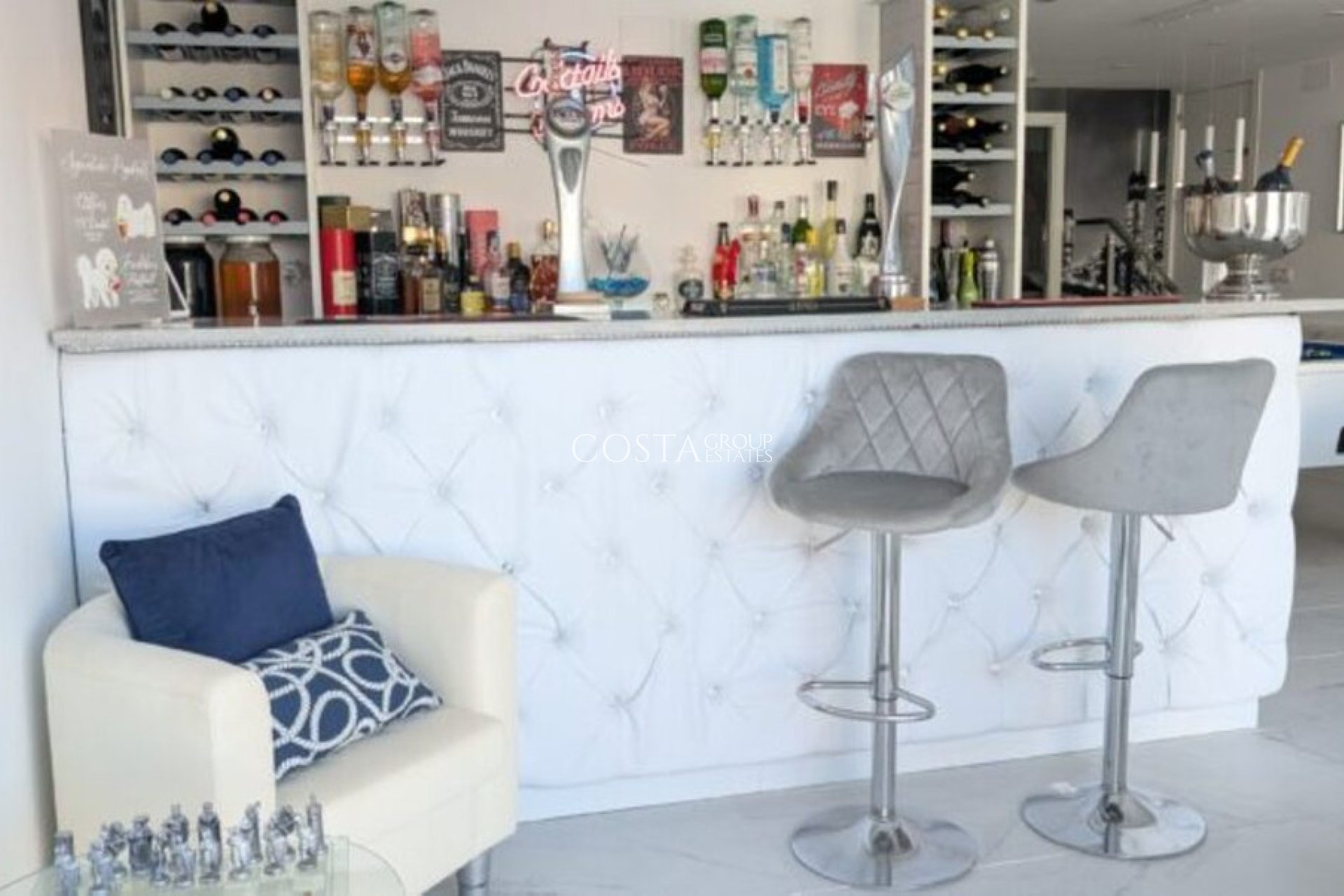 Revente - Villa -
Orihuela Costa - Villamartin