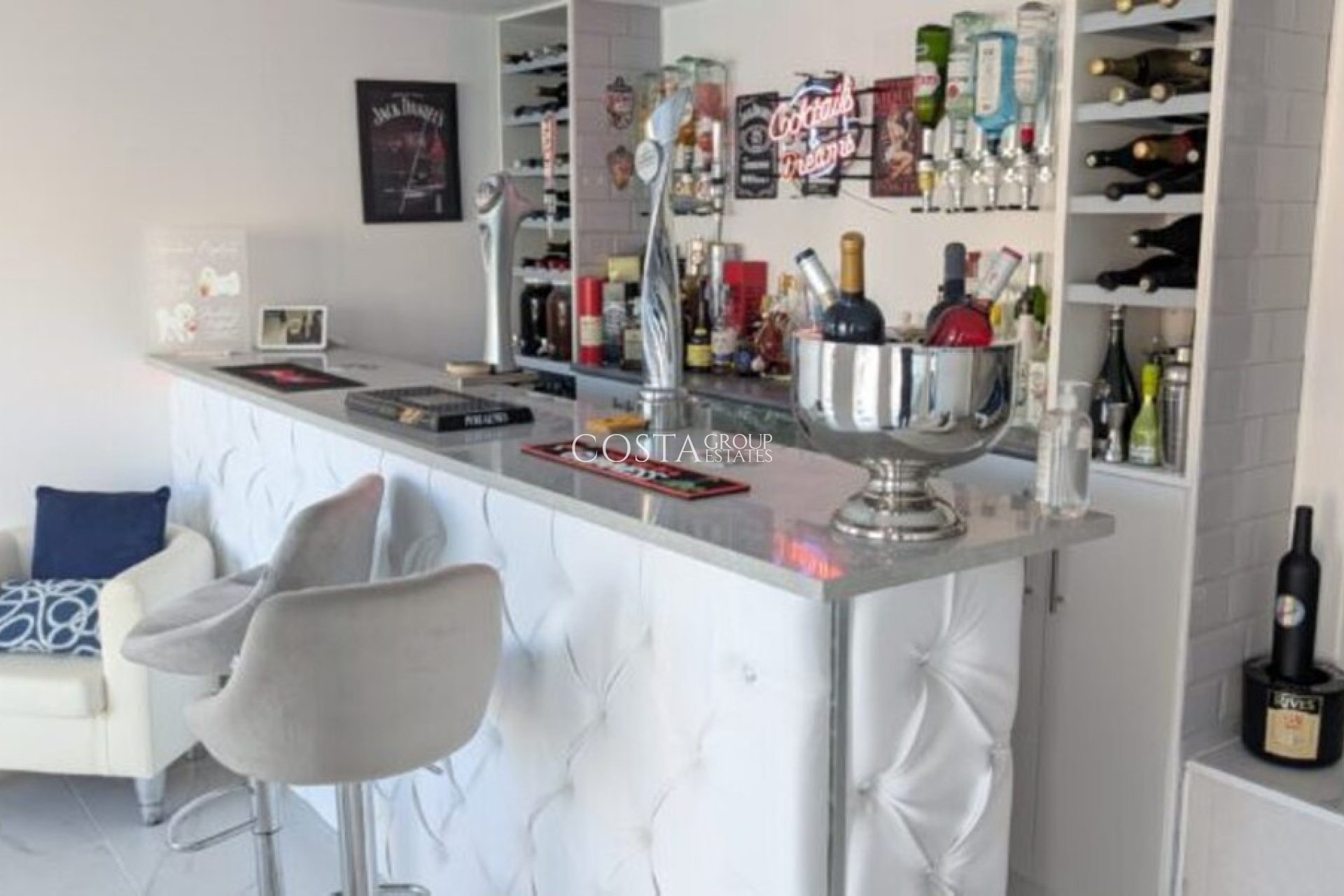 Revente - Villa -
Orihuela Costa - Villamartin