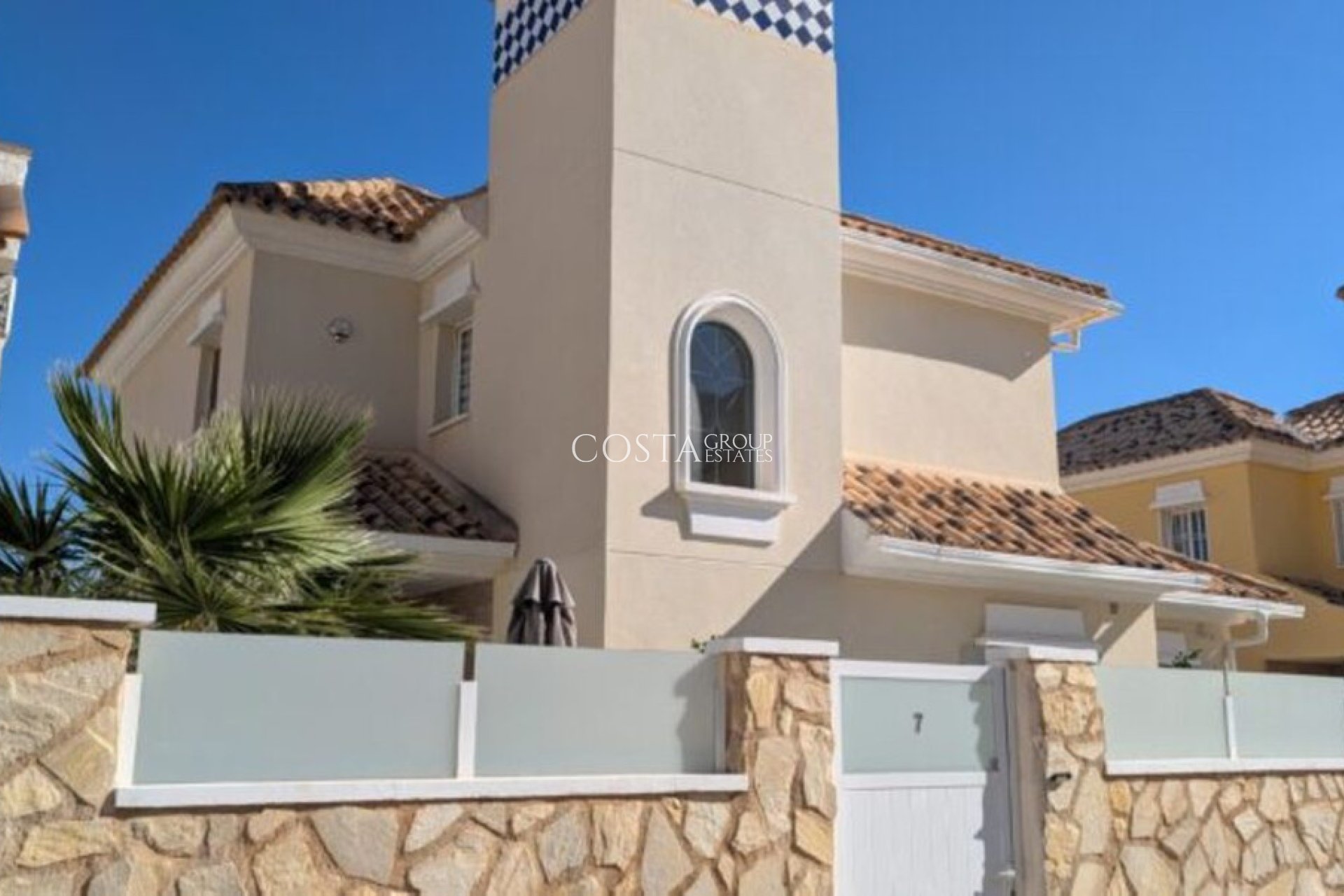 Revente - Villa -
Orihuela Costa - Villamartin