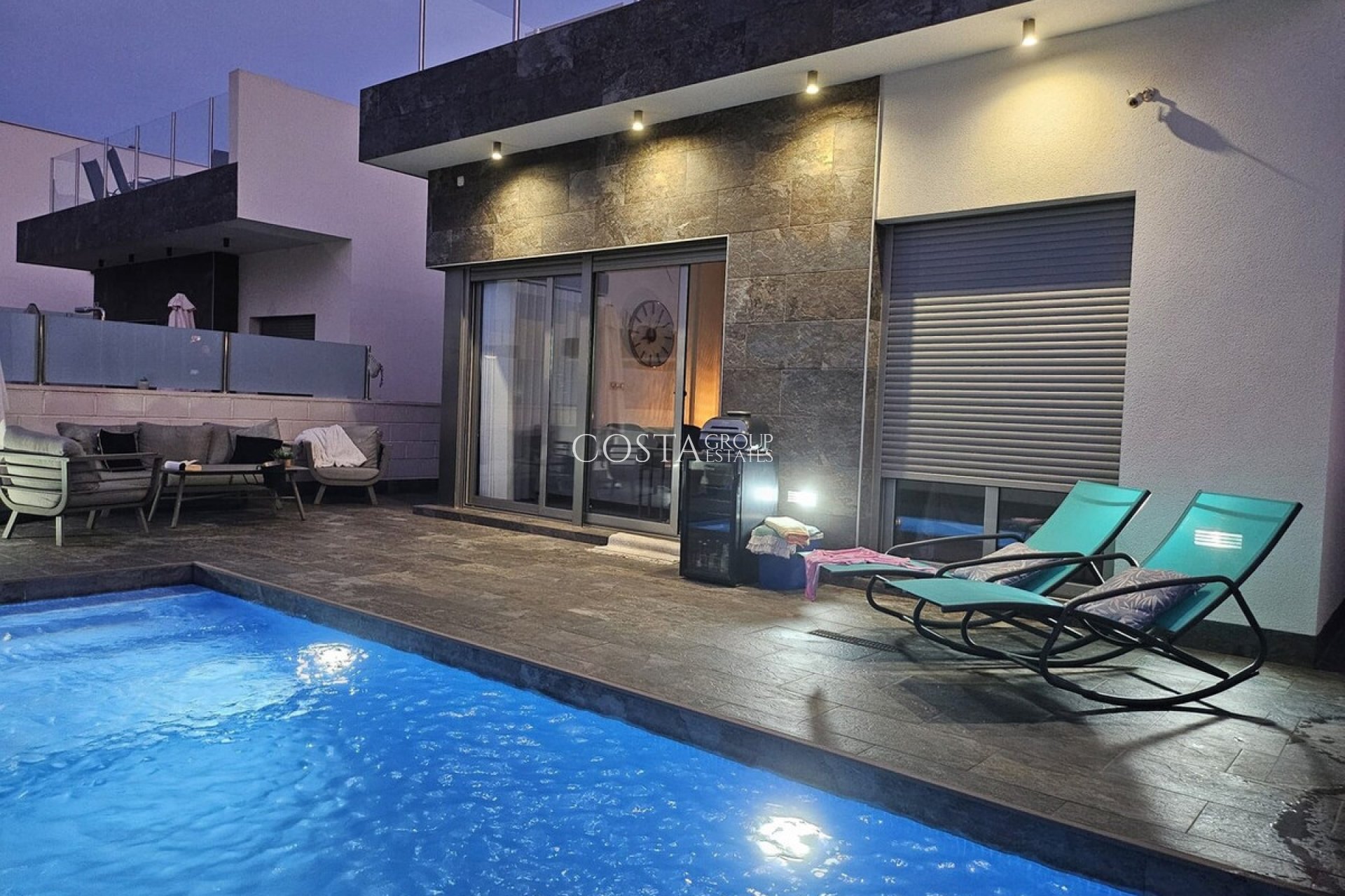 Revente - Villa -
Orihuela Costa - Villamartin