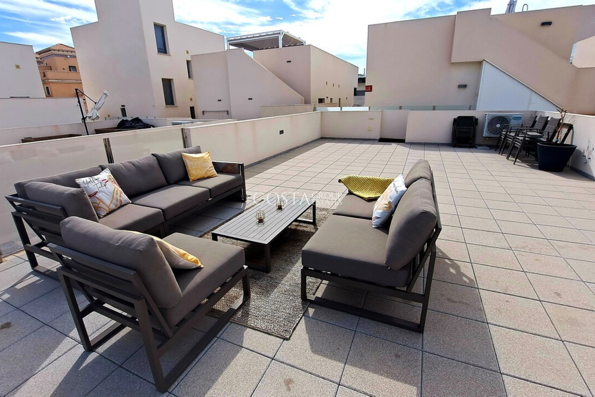 Revente - Villa -
Orihuela Costa - Villamartin