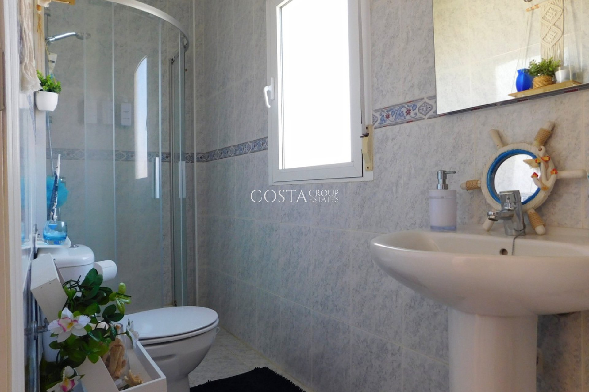 Revente - Villa -
Orihuela Costa - Villamartin