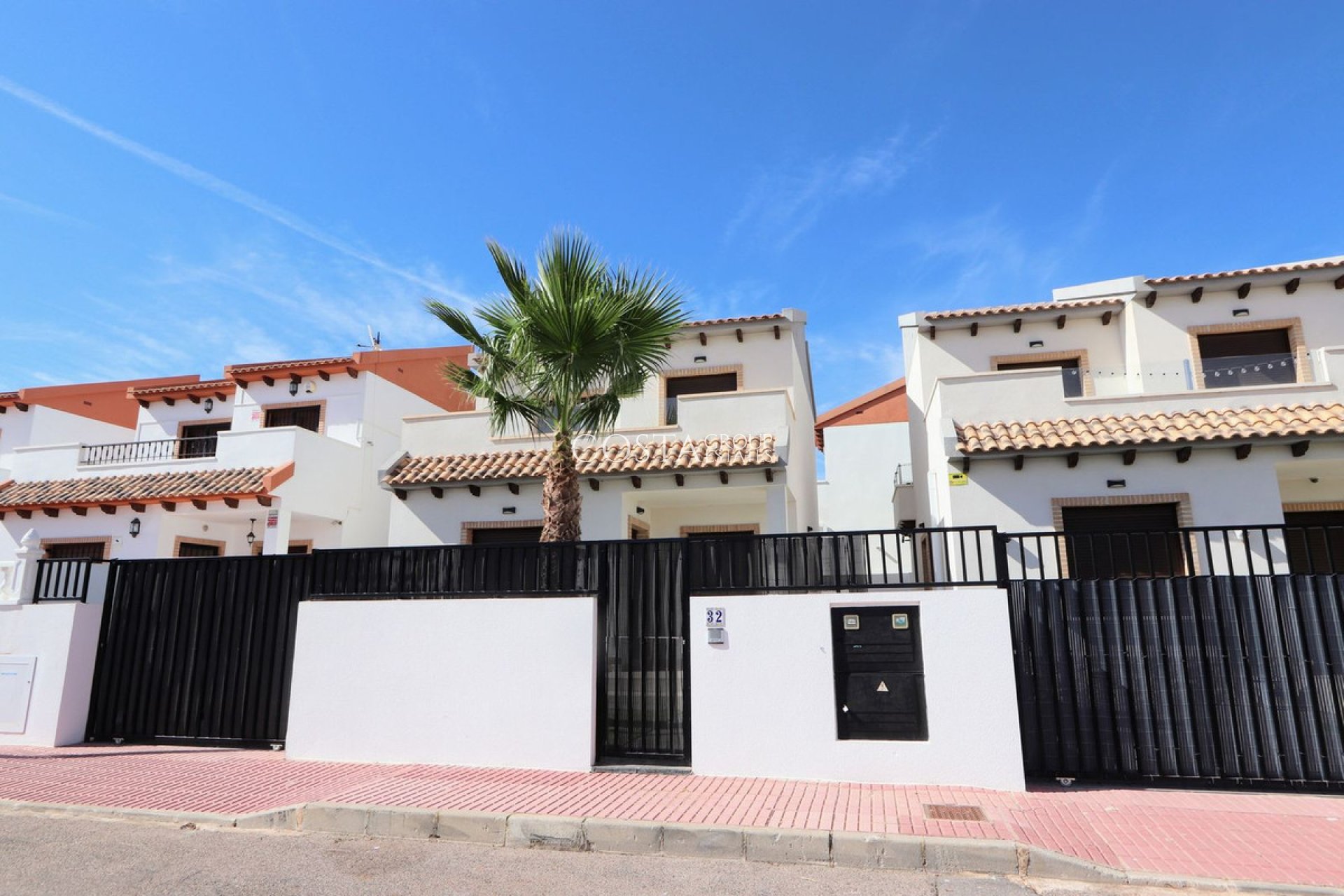 Revente - Villa -
Orihuela Costa - Villamartin