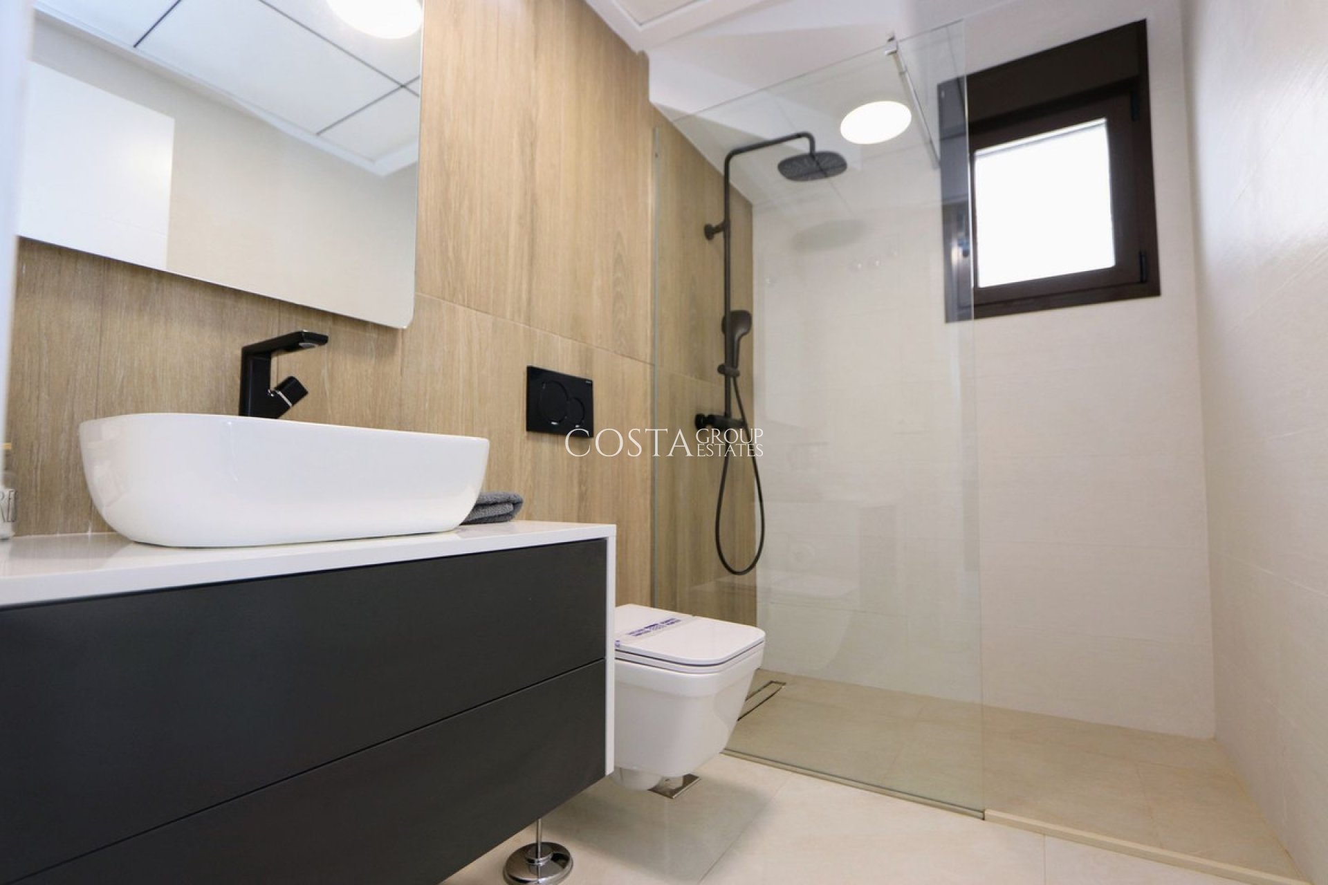 Revente - Villa -
Orihuela Costa - Villamartin